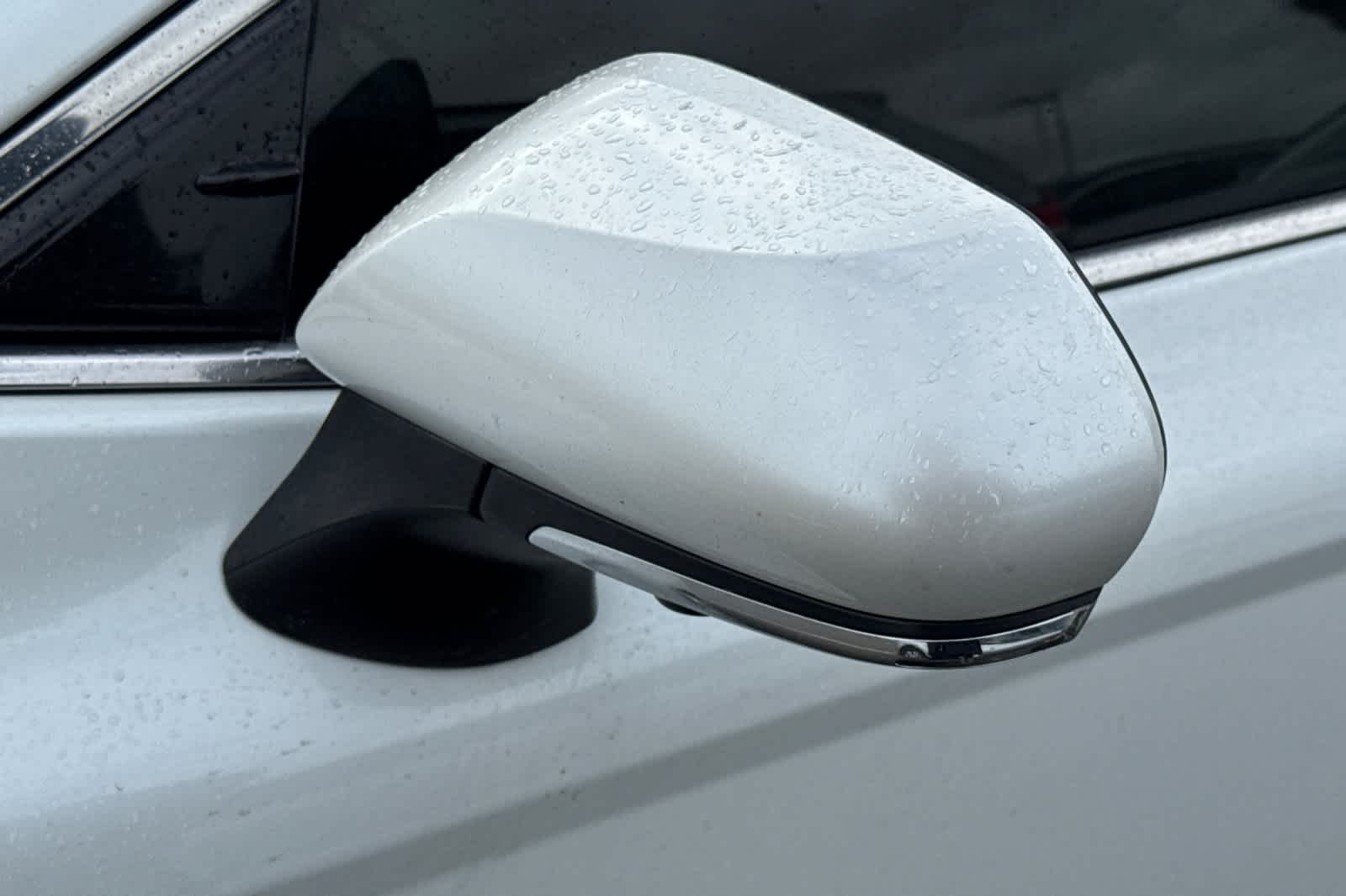 Thumbnail: 2019 Toyota Camry - 21