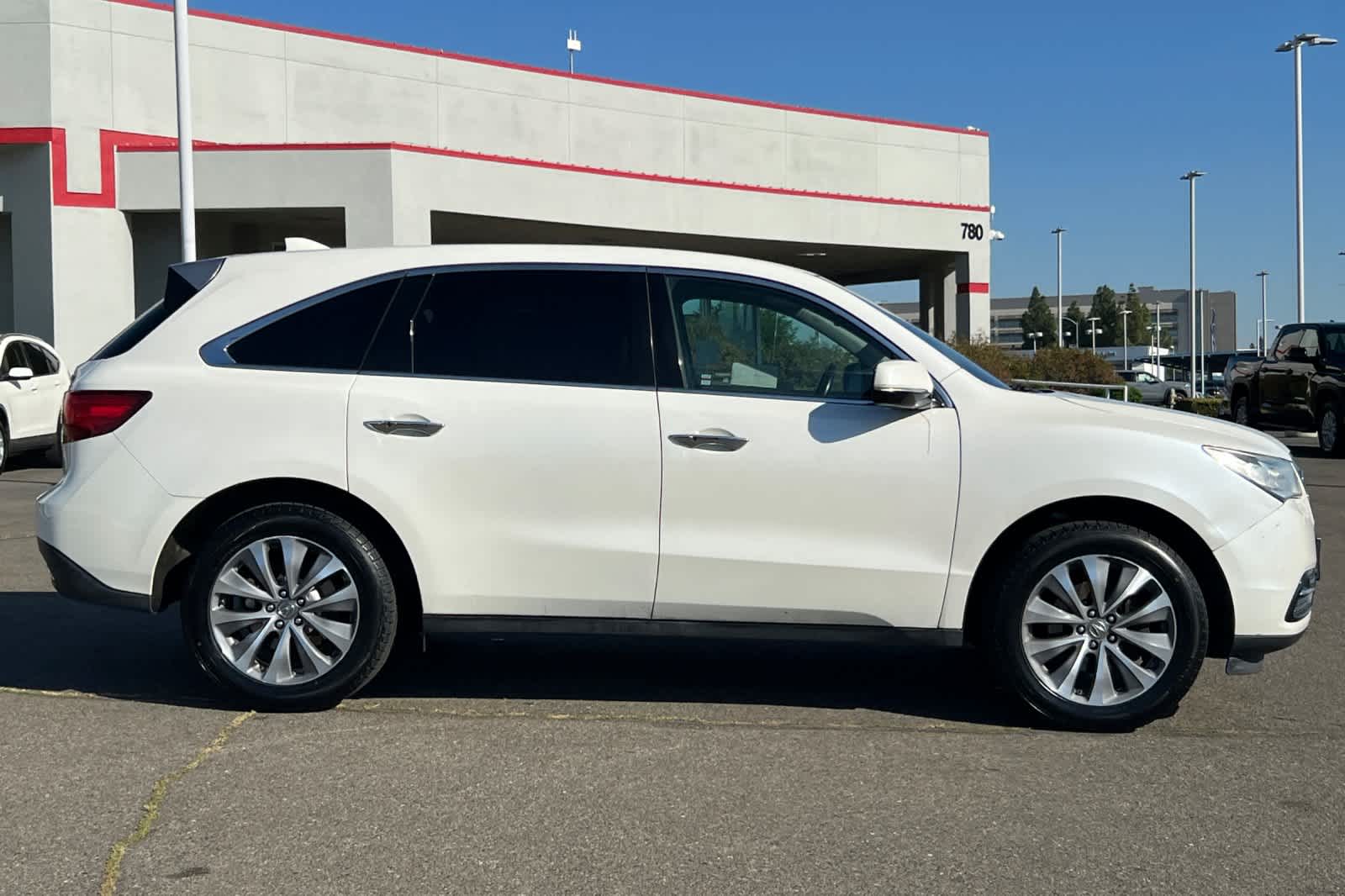 Thumbnail: 2014 Acura MDX - 5