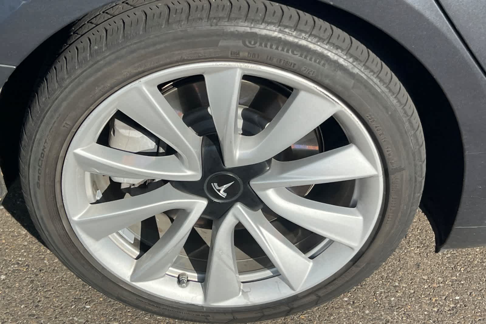 Thumbnail: 2018 Tesla Model 3 - 17