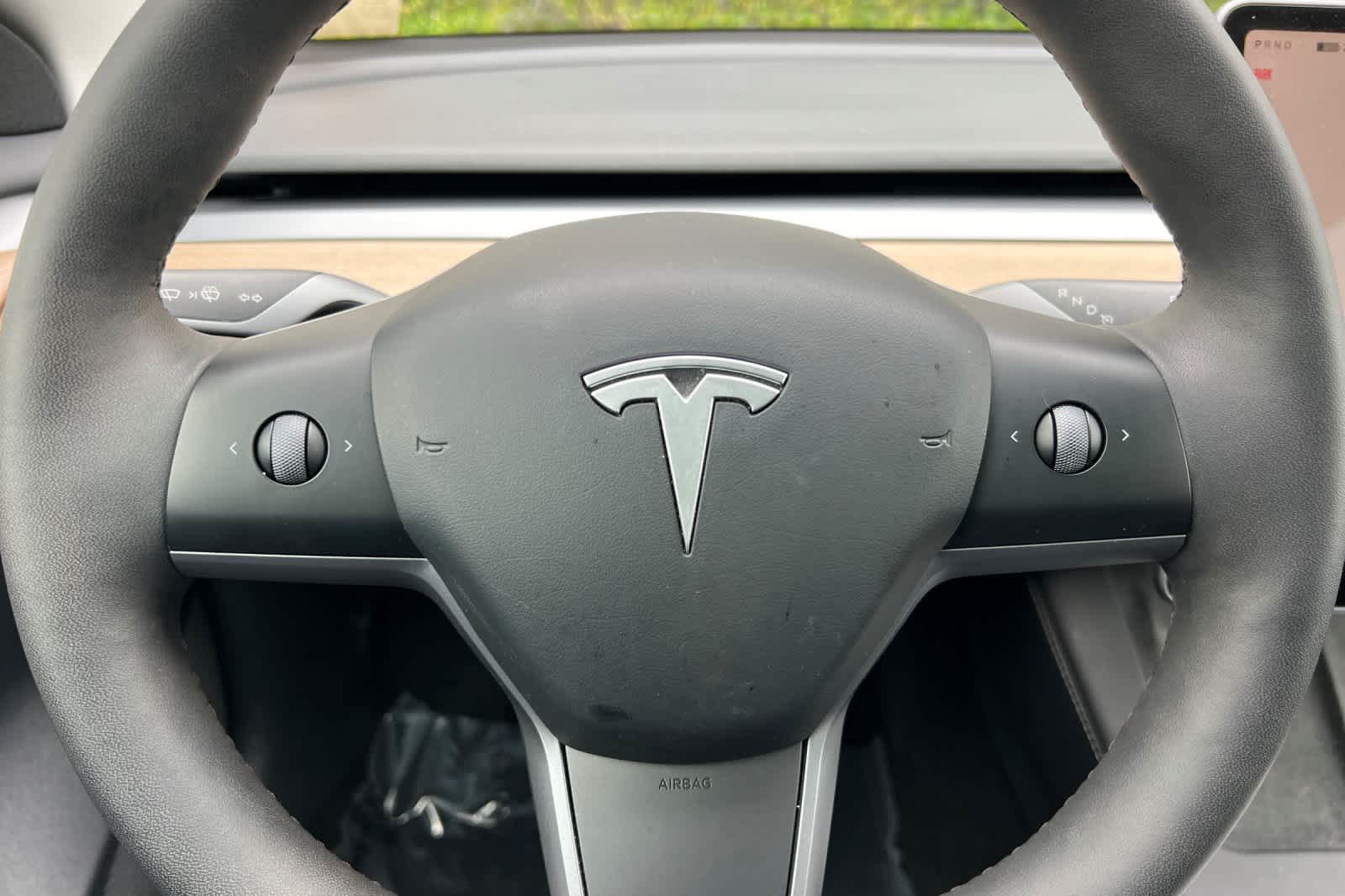 Thumbnail: 2023 Tesla Model 3 - 24