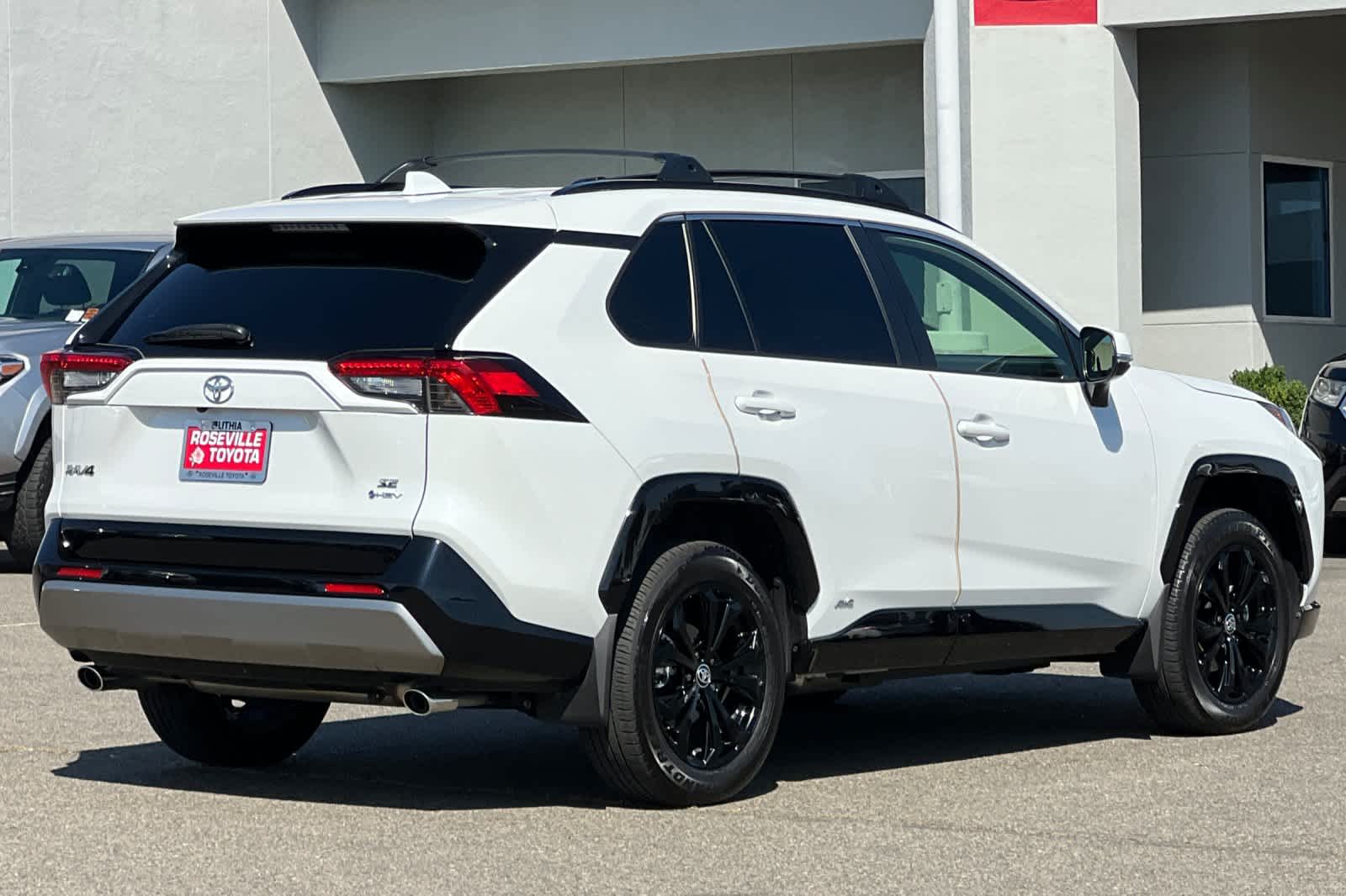 Thumbnail: 2025 Toyota RAV4 - 2