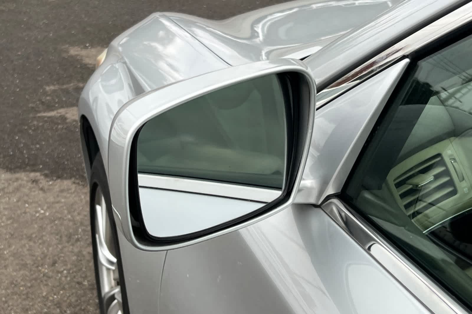 Thumbnail: 2012 INFINITI M37 - 20