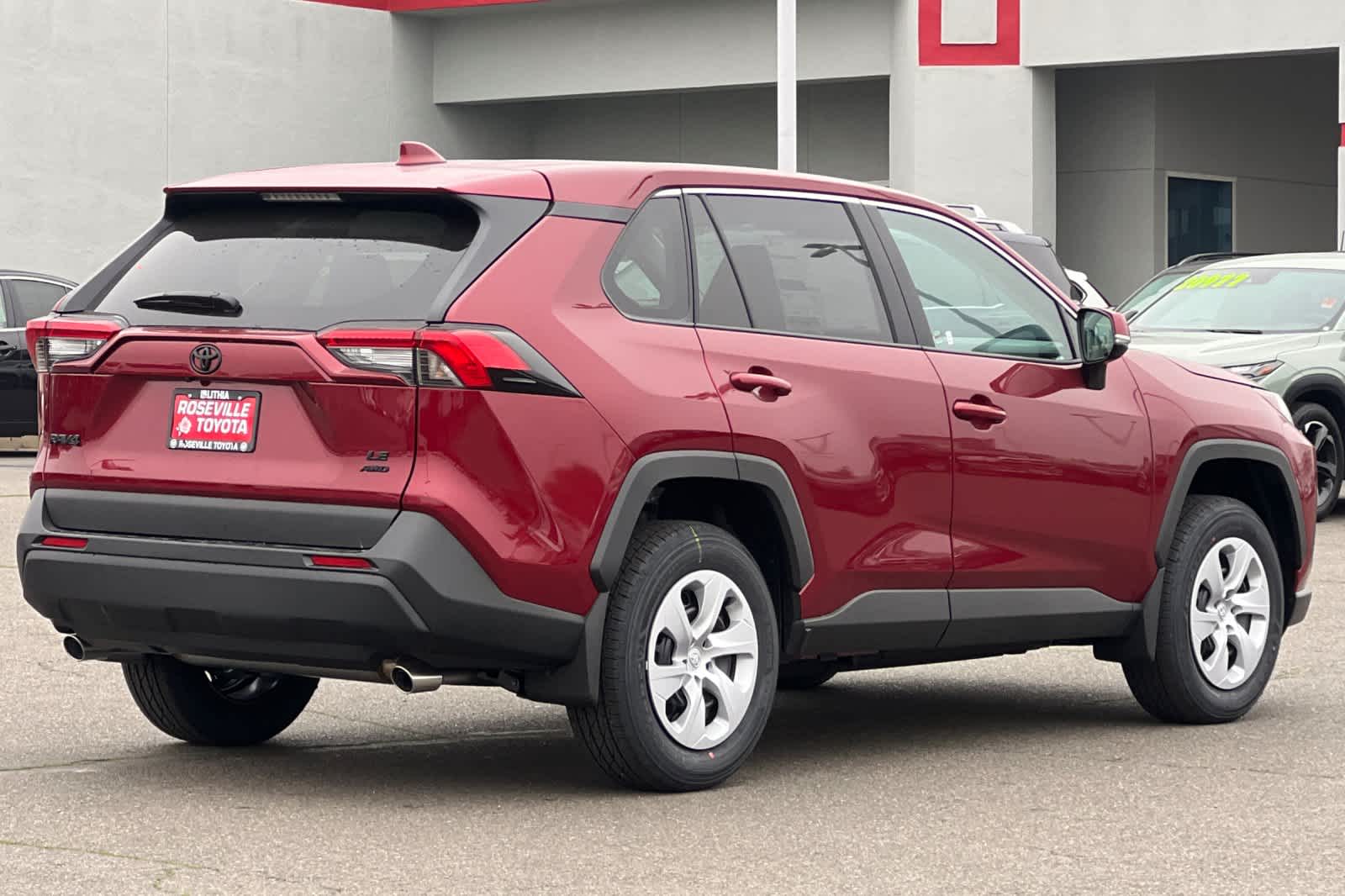 Thumbnail: 2025 Toyota RAV4 - 2