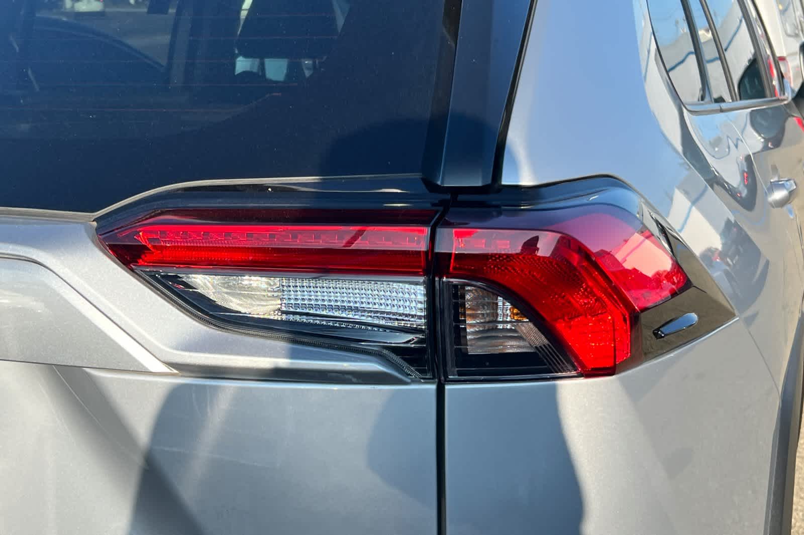 Thumbnail: 2023 Toyota RAV4 - 17