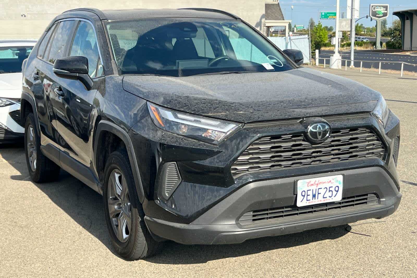 Thumbnail: 2023 Toyota RAV4 - 3