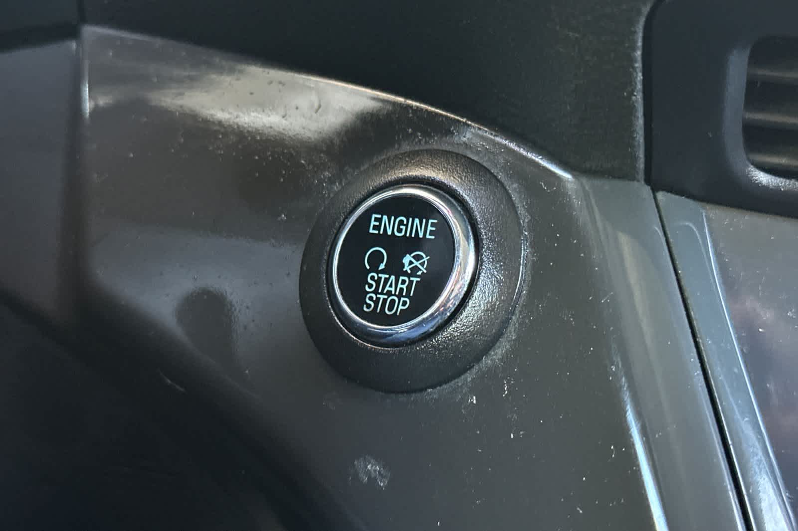 Thumbnail: 2014 Ford Escape - 24
