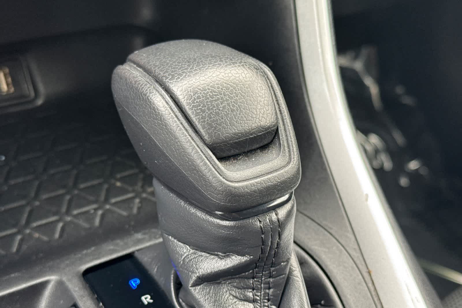 Thumbnail: 2024 Toyota RAV4 - 23