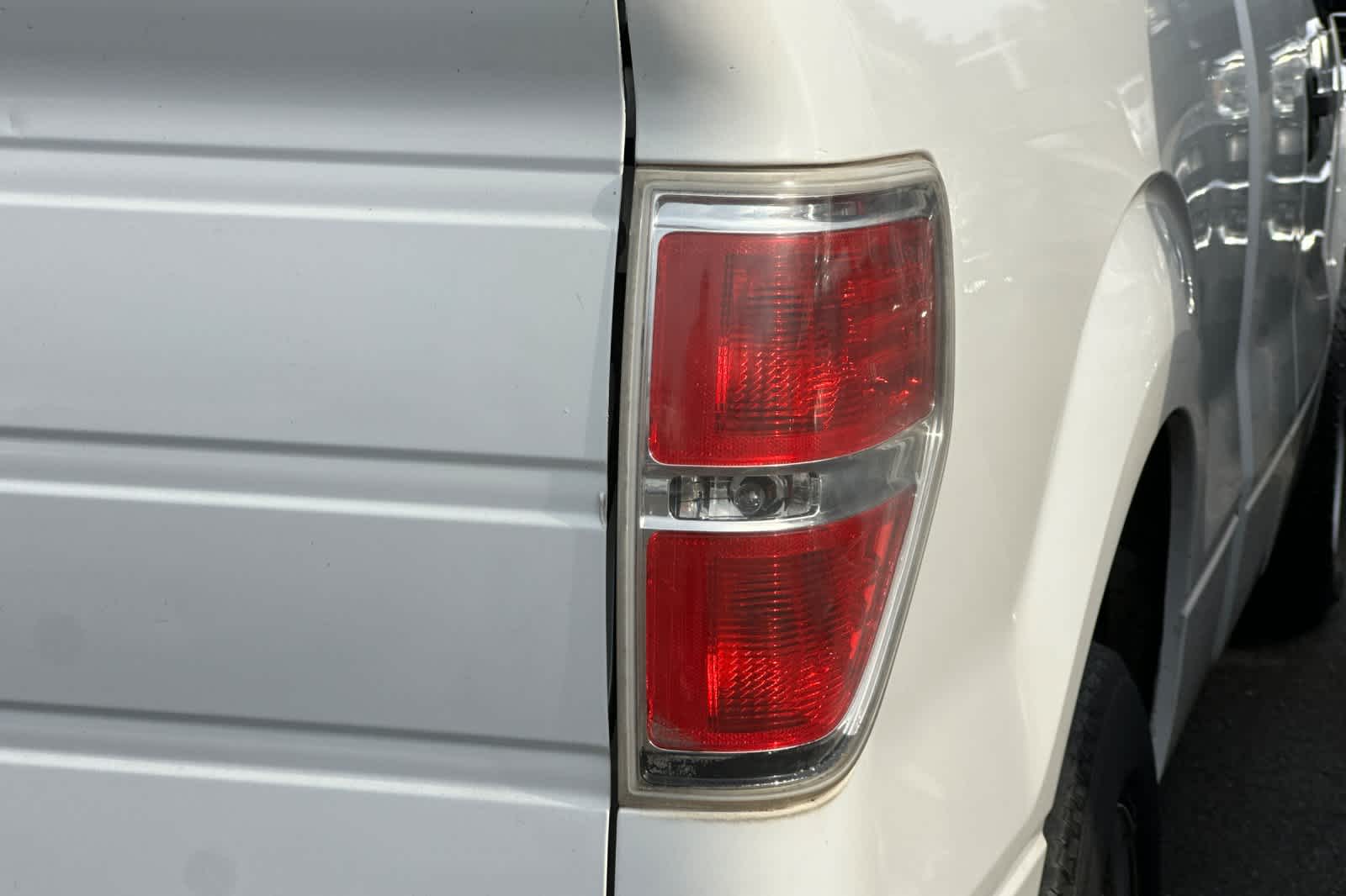 Thumbnail: 2011 Ford F-150 - 17