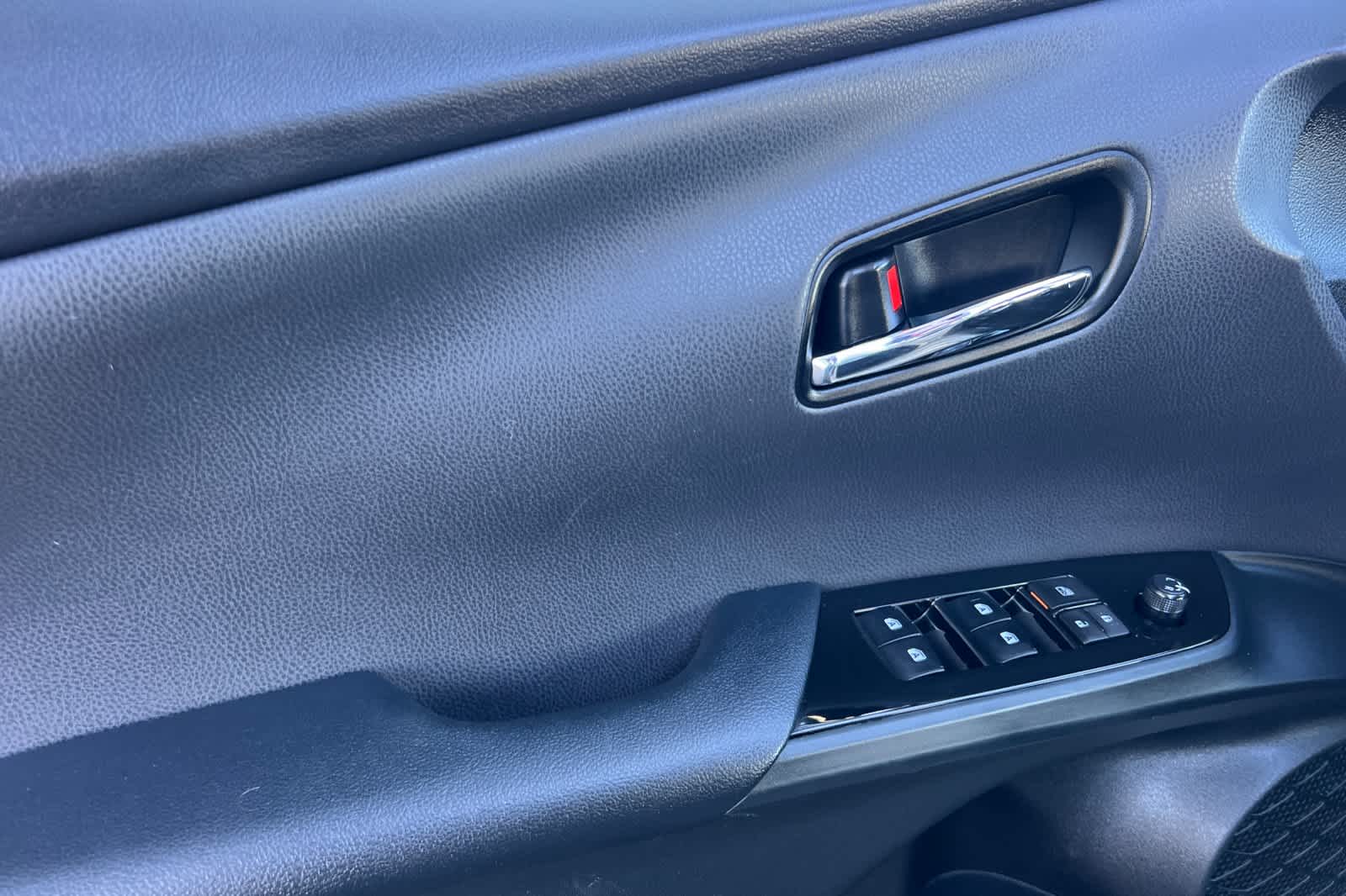 Thumbnail: 2017 Toyota Prius Prime - 12