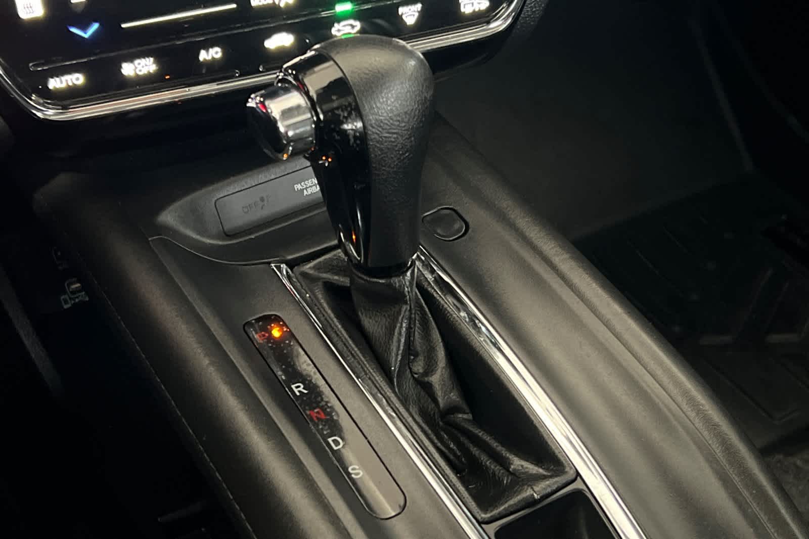 Thumbnail: 2022 Honda HR-V - 22