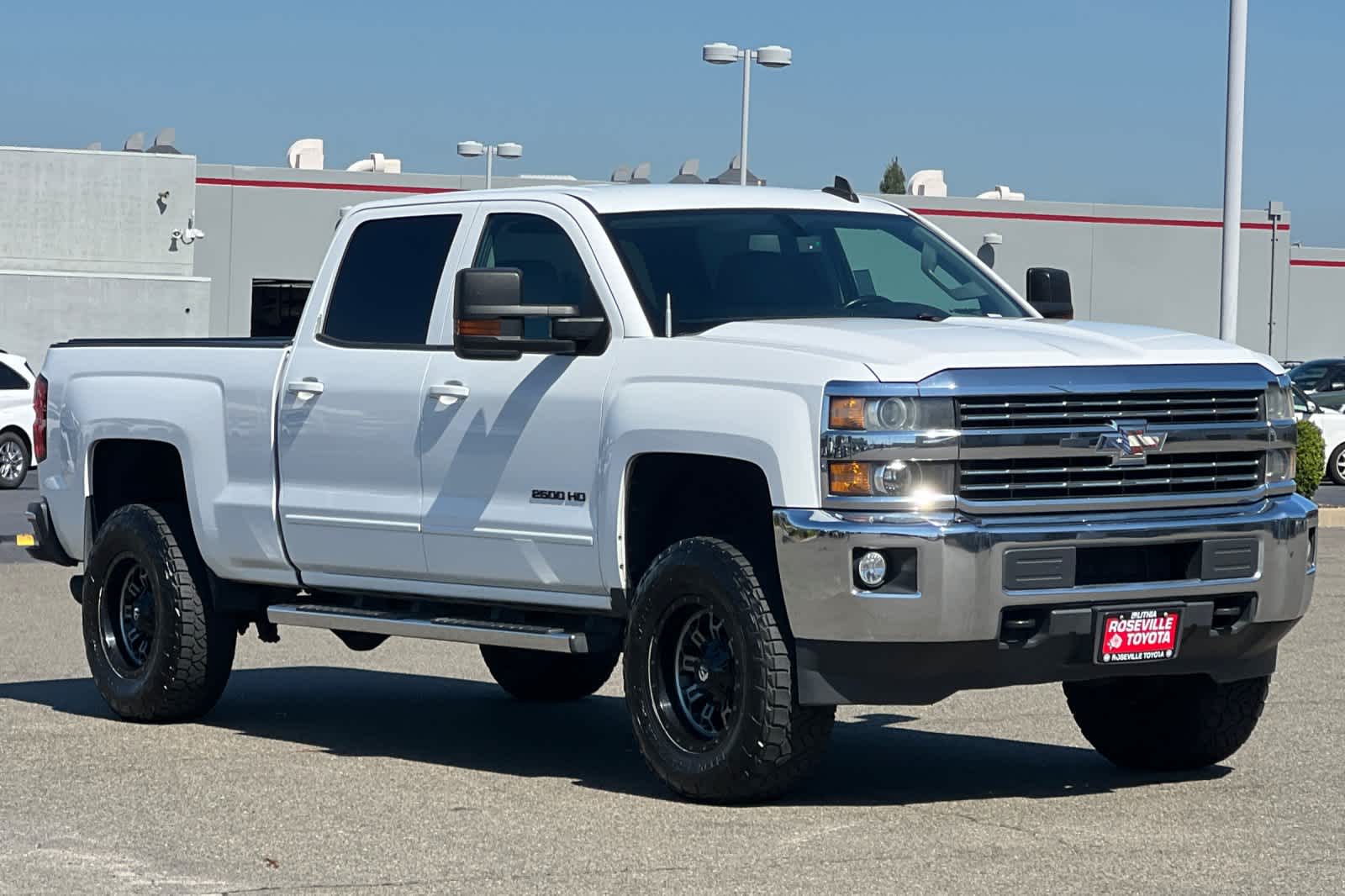 Thumbnail: 2015 Chevrolet Silverado 2500 - 5