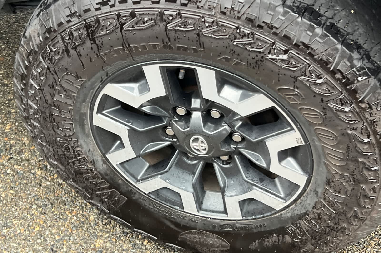 Thumbnail: 2022 Toyota Tacoma - 18