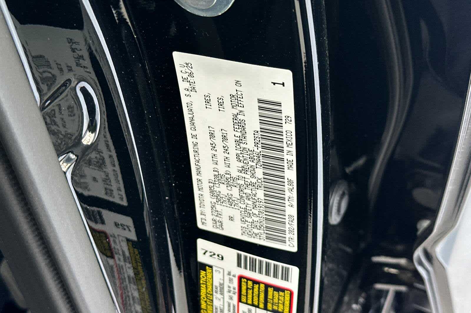 Thumbnail: 2025 Toyota Tacoma - 31