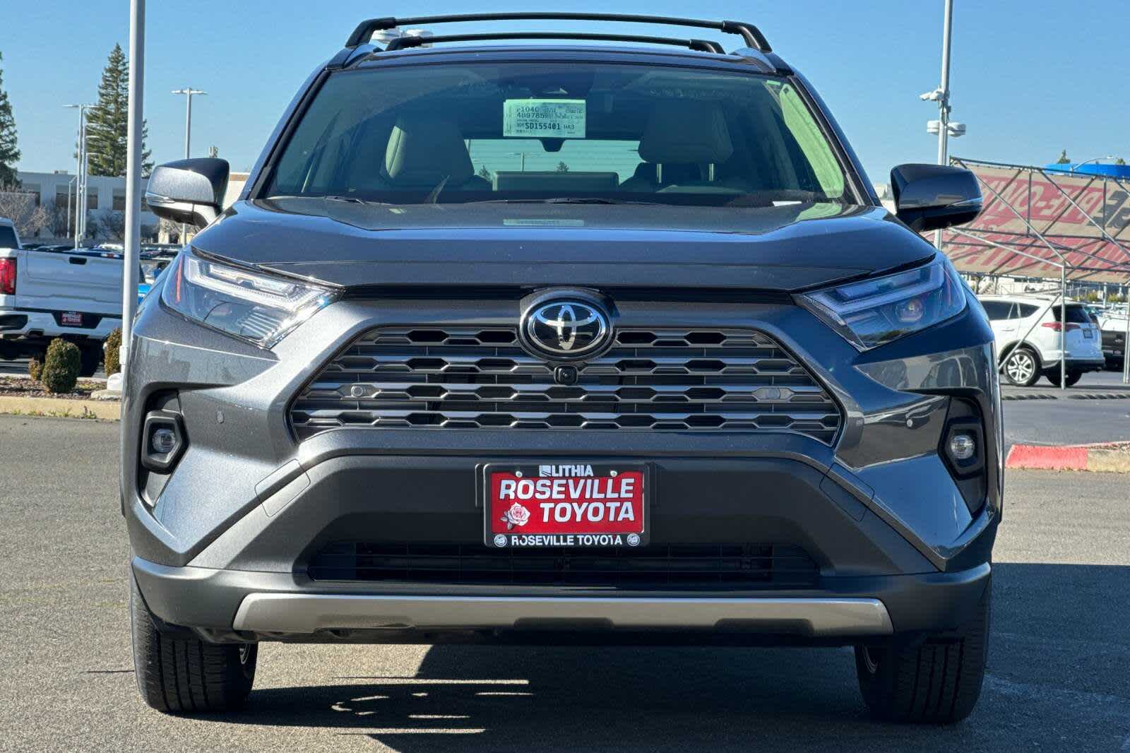 Thumbnail: 2025 Toyota RAV4 - 8
