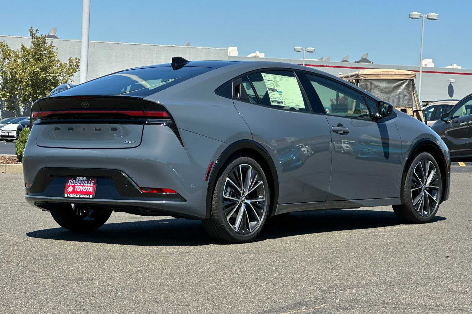 Thumbnail: 2025 Toyota Prius - 2