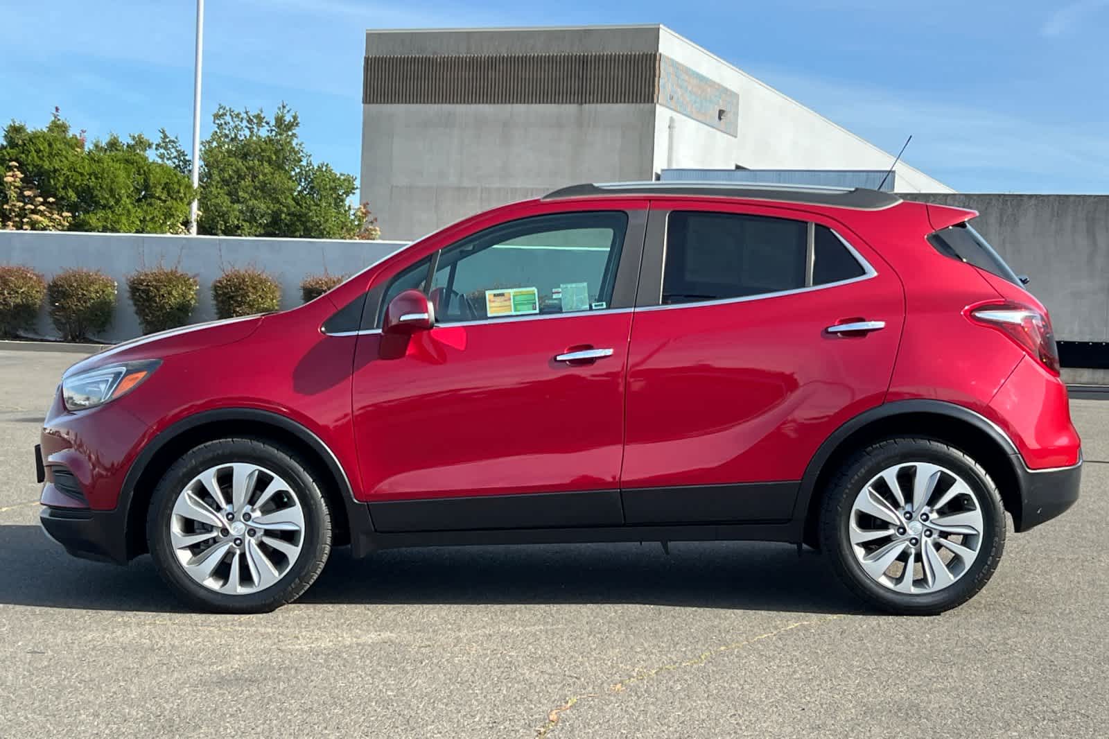 Thumbnail: 2017 Buick Encore - 9
