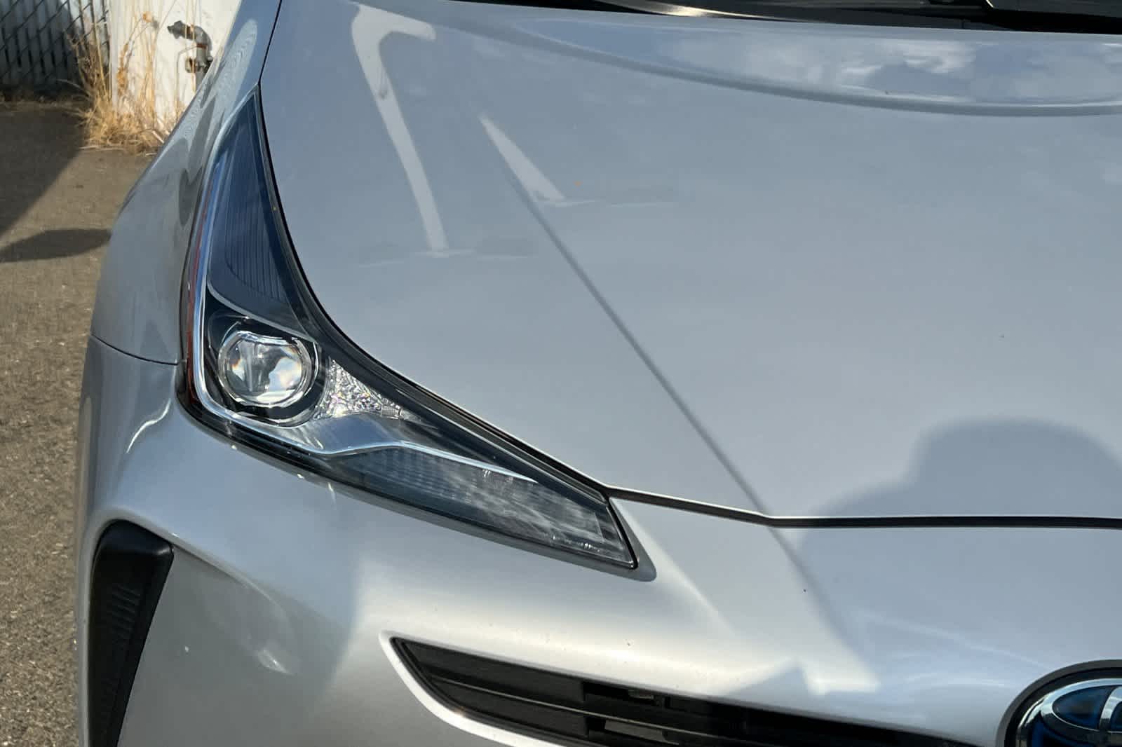 Thumbnail: 2020 Toyota Prius - 8