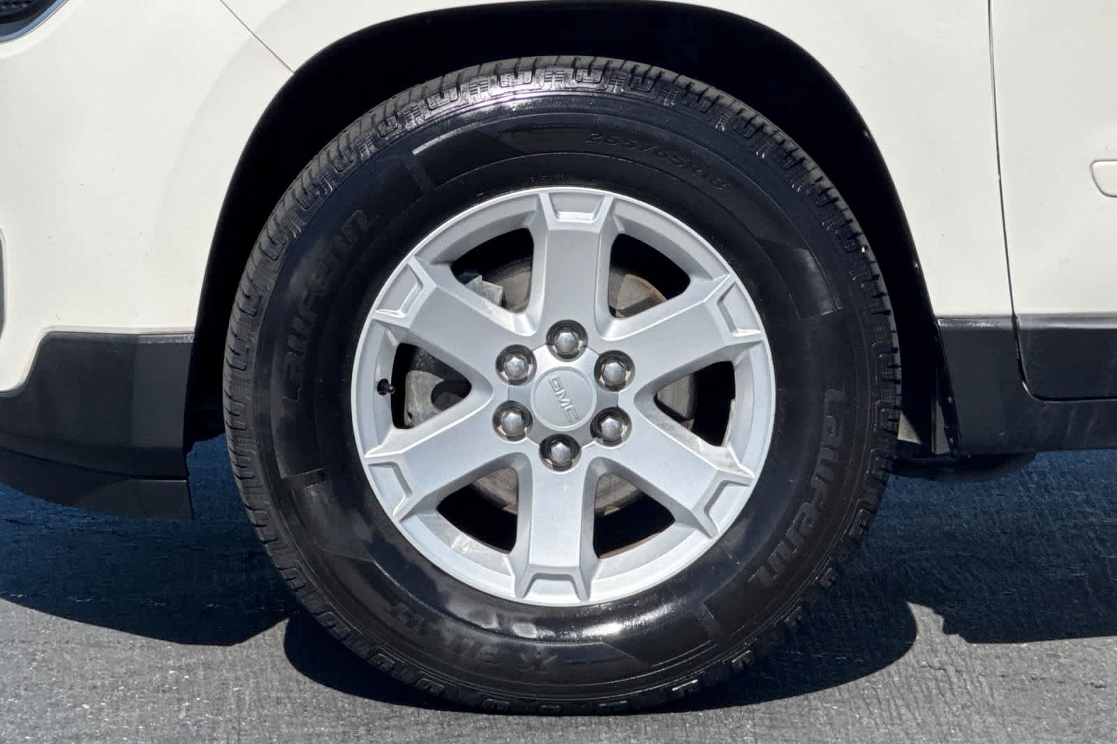 Thumbnail: 2014 GMC Acadia - 29
