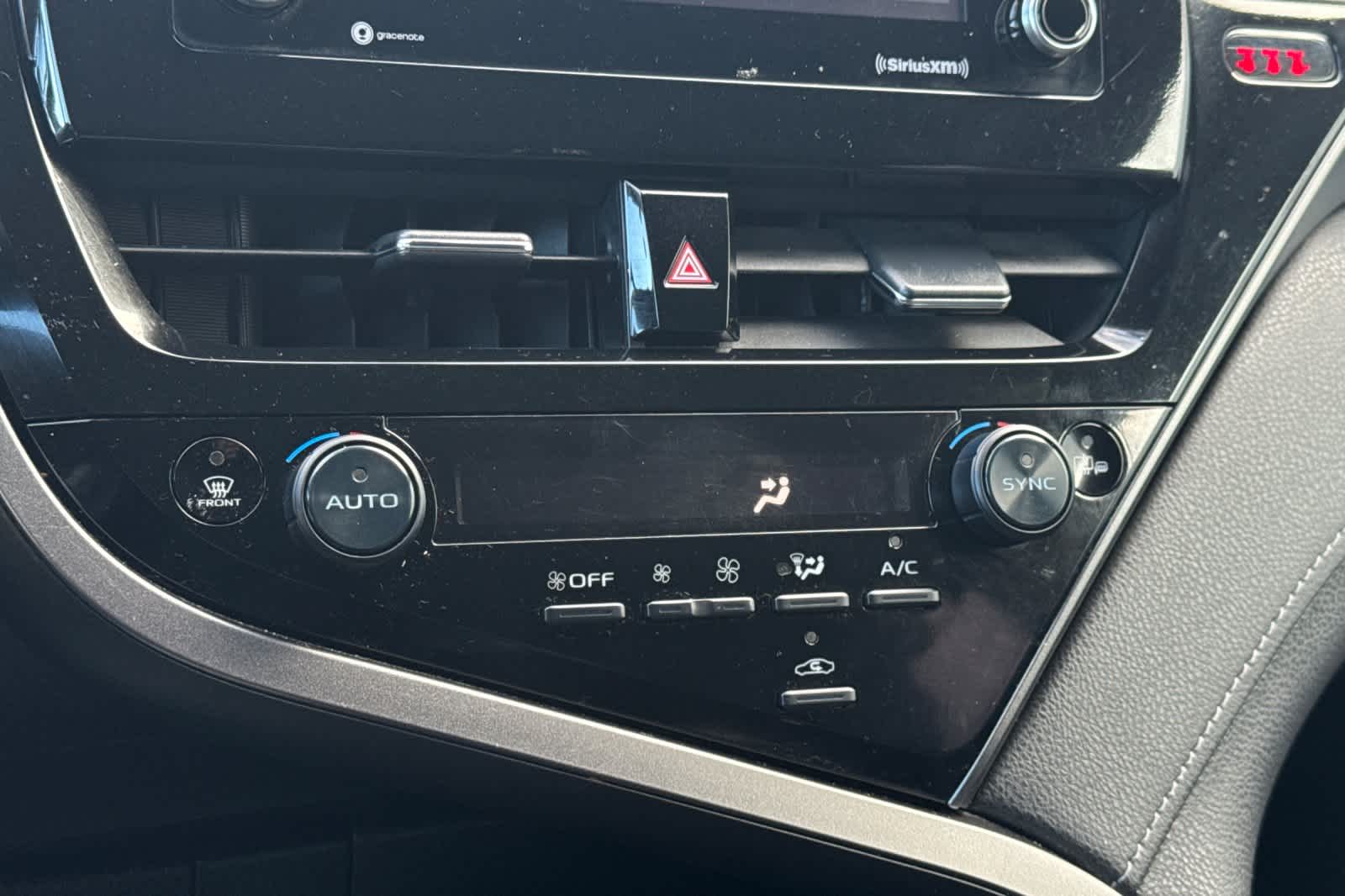 Thumbnail: 2022 Toyota Camry - 20