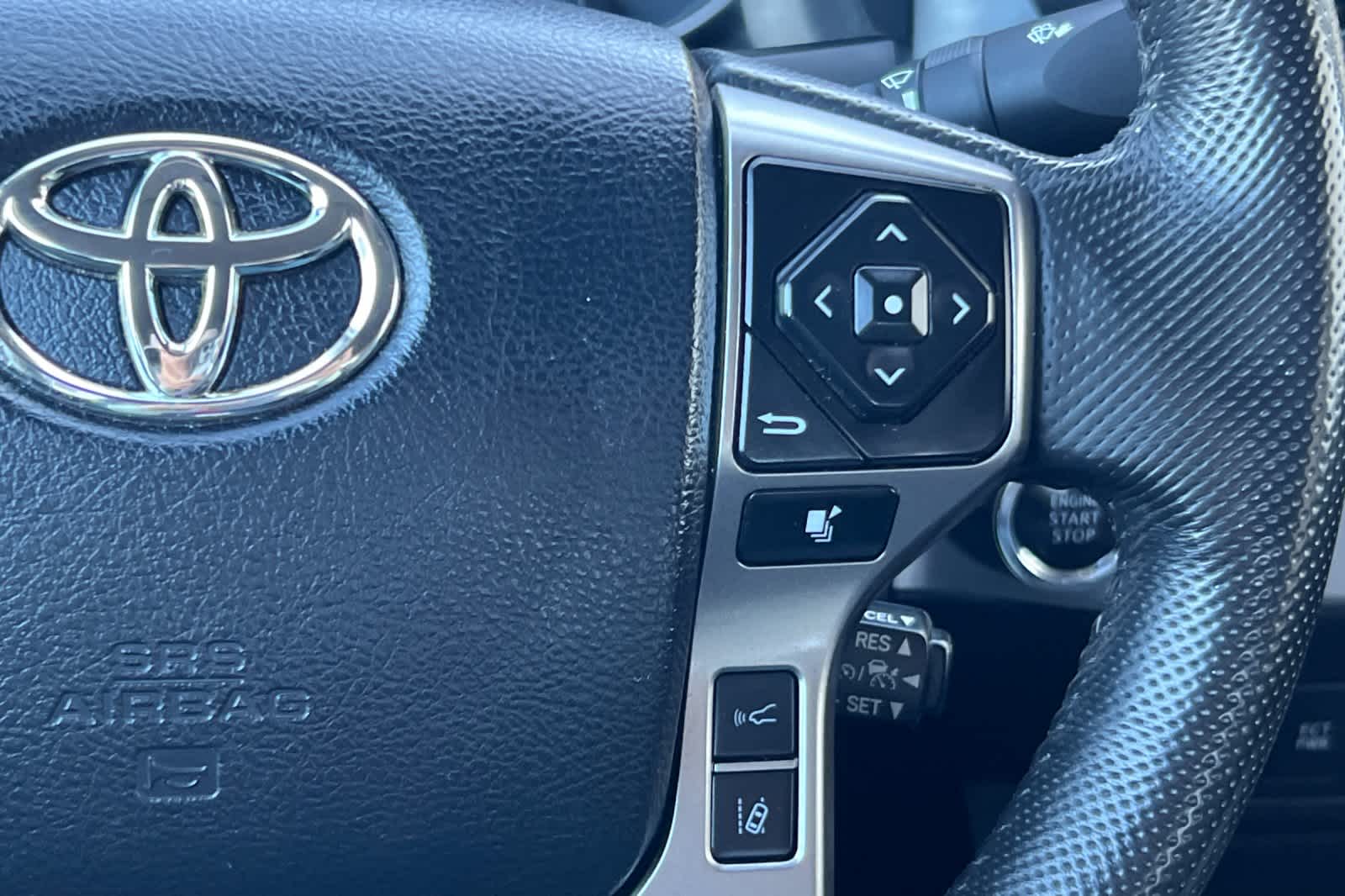 Thumbnail: 2023 Toyota Tacoma - 25