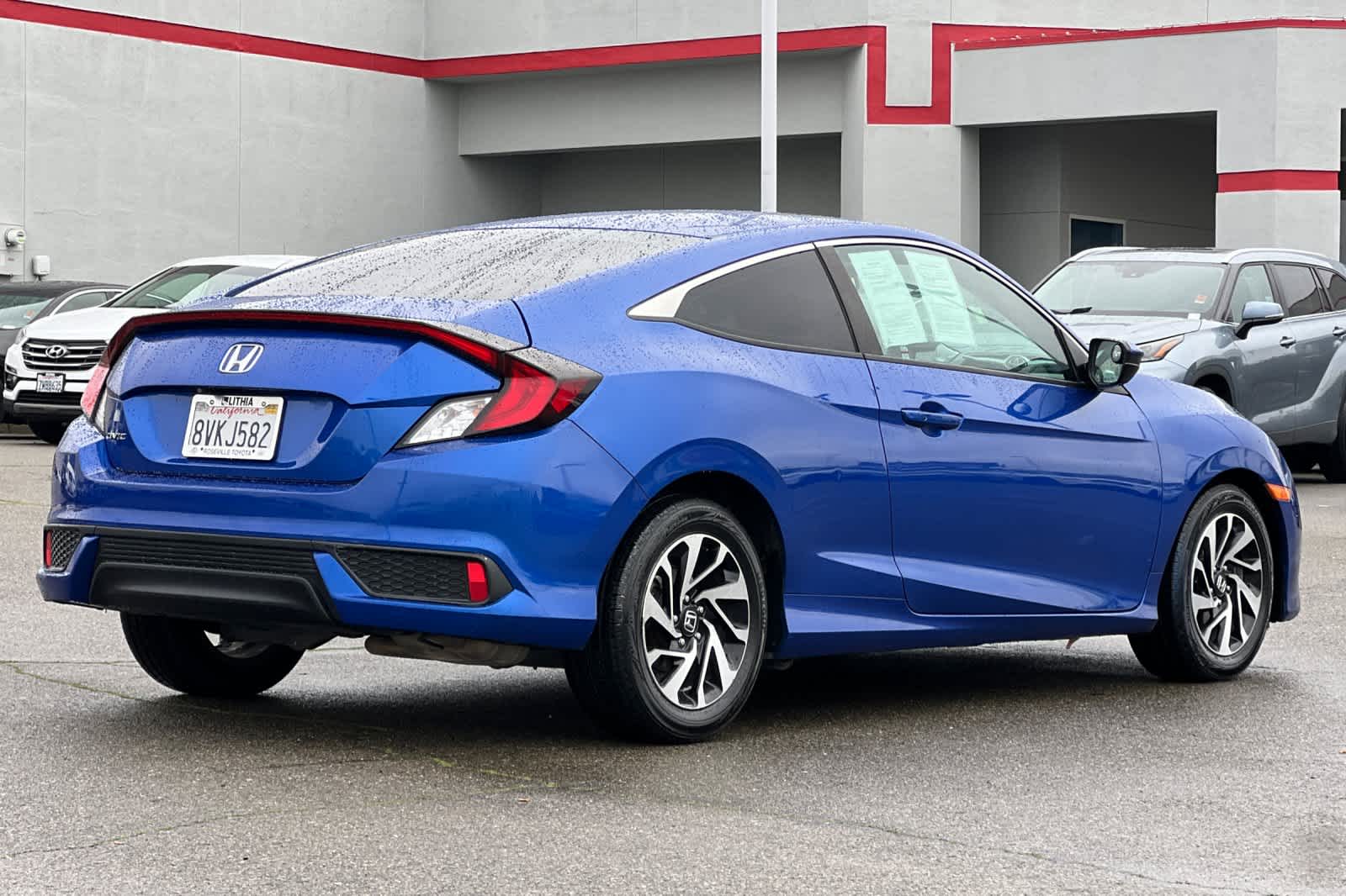 Thumbnail: 2017 Honda Civic - 2