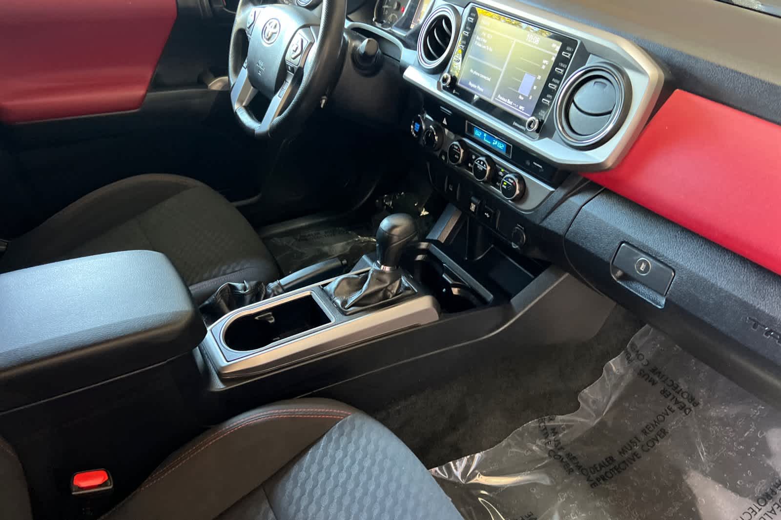 Thumbnail: 2023 Toyota Tacoma - 15