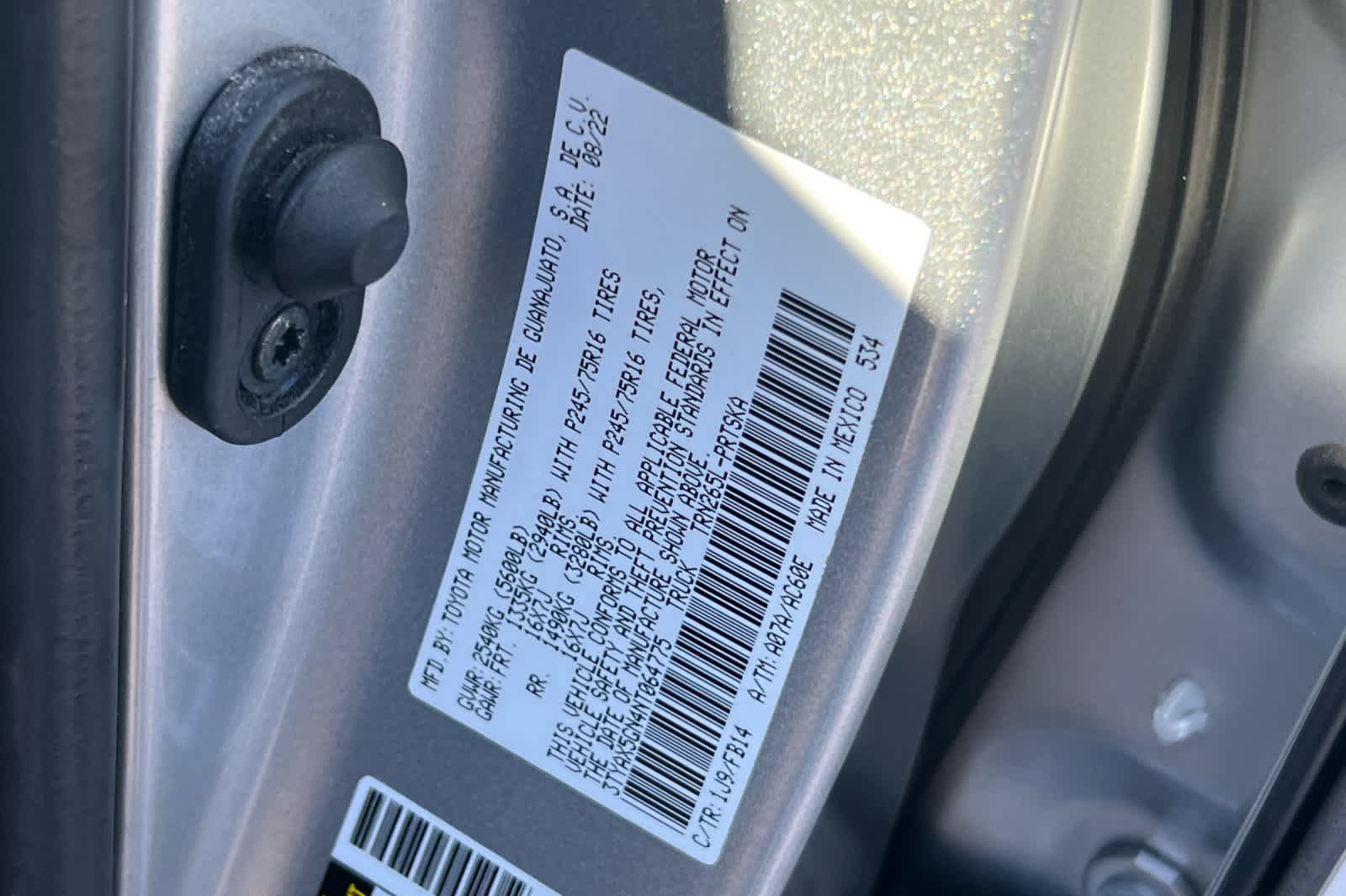 Thumbnail: 2022 Toyota Tacoma - 30