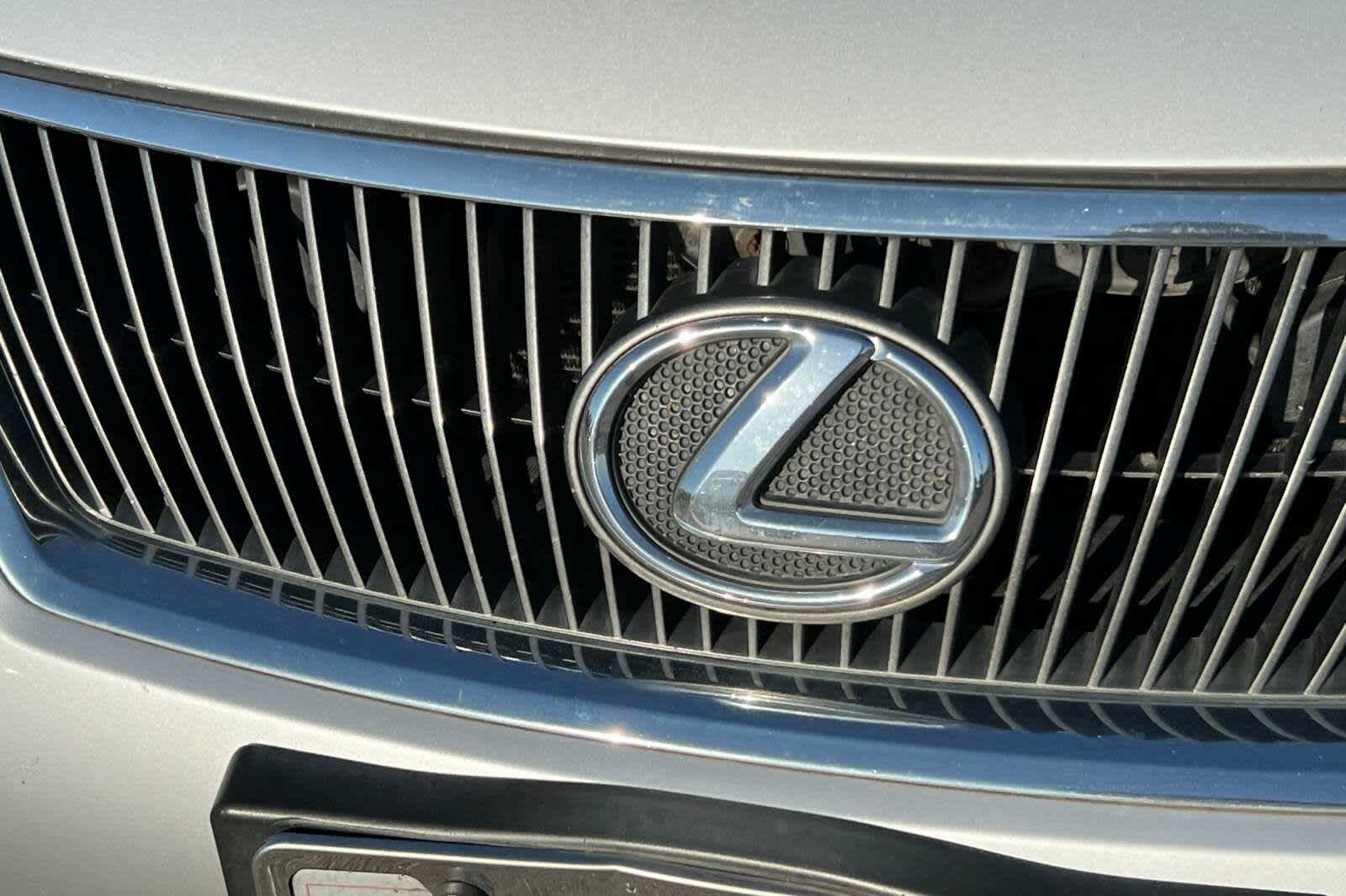 Thumbnail: 2012 Lexus IS - 9
