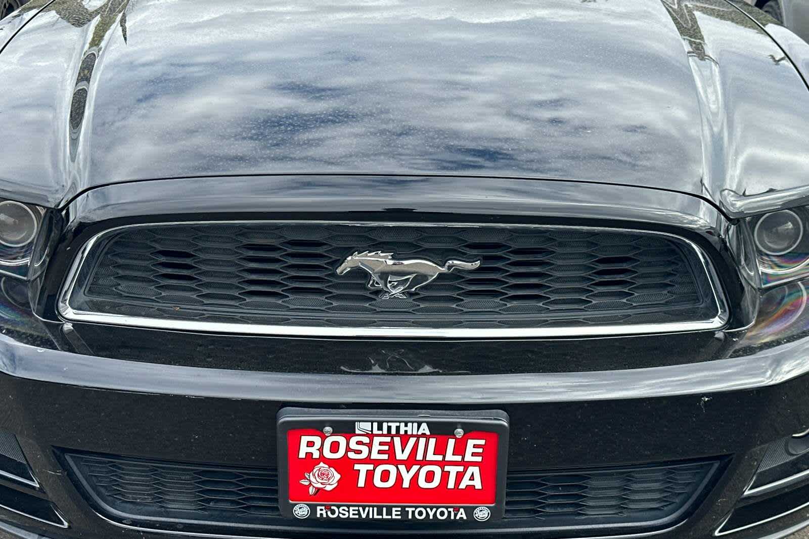 Thumbnail: 2014 Ford Mustang - 9