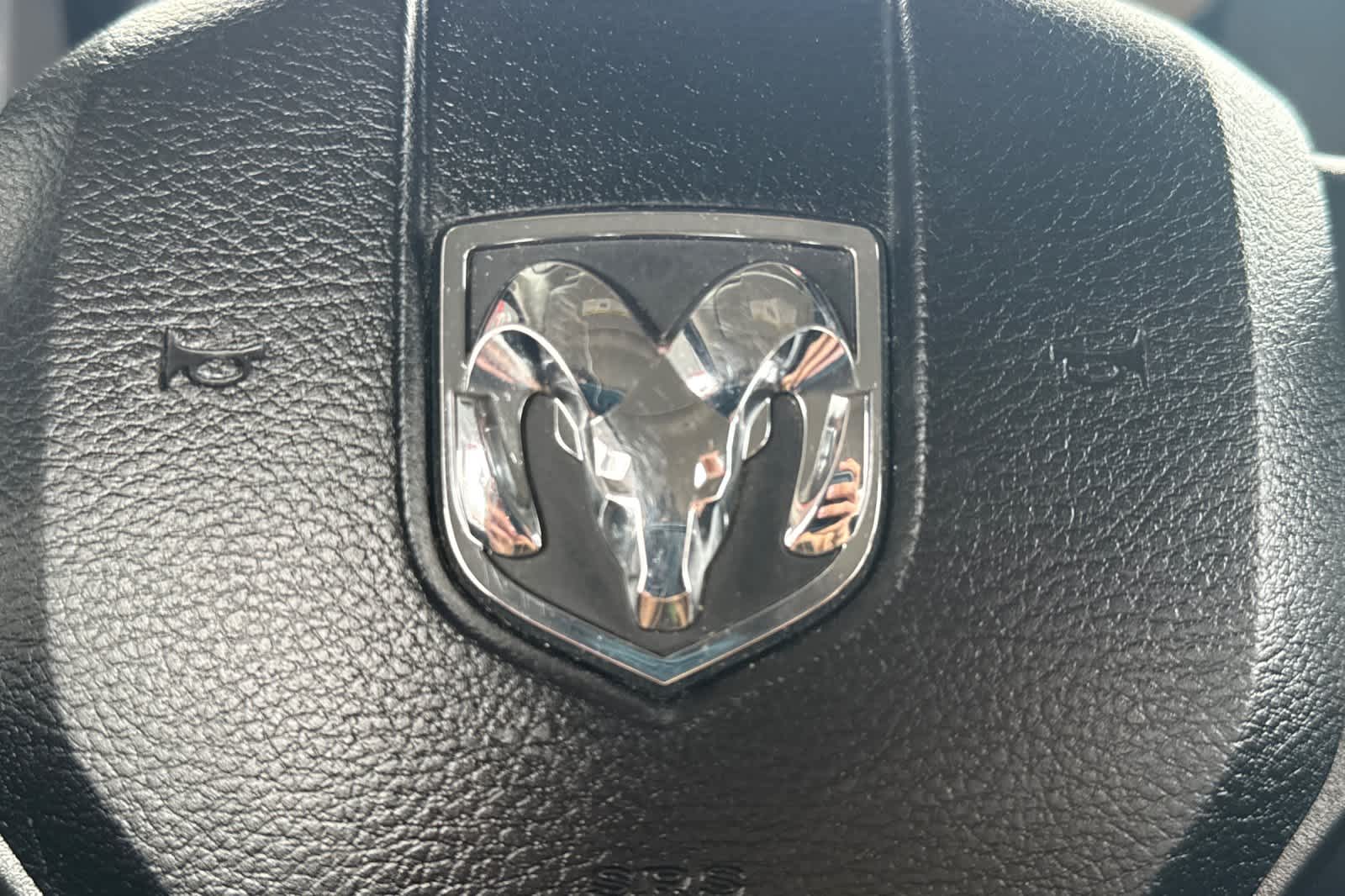 Thumbnail: 2022 RAM 1500 Classic - 29