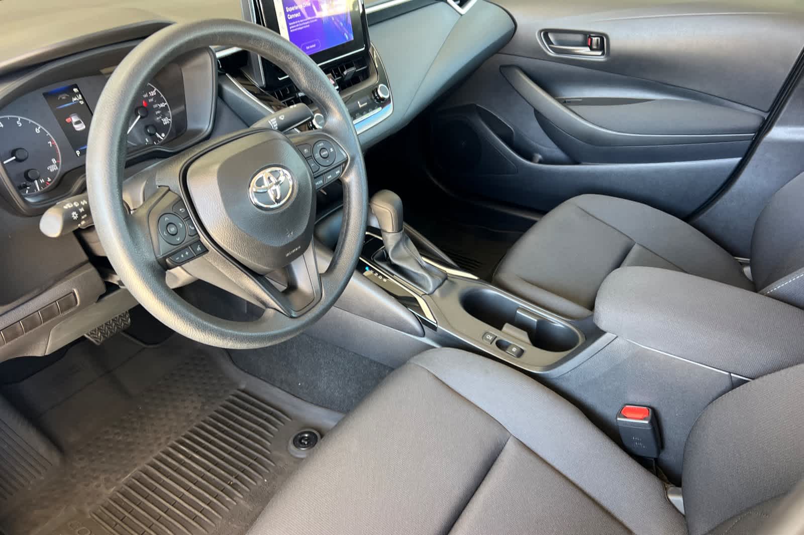 Thumbnail: 2025 Toyota Corolla - 11