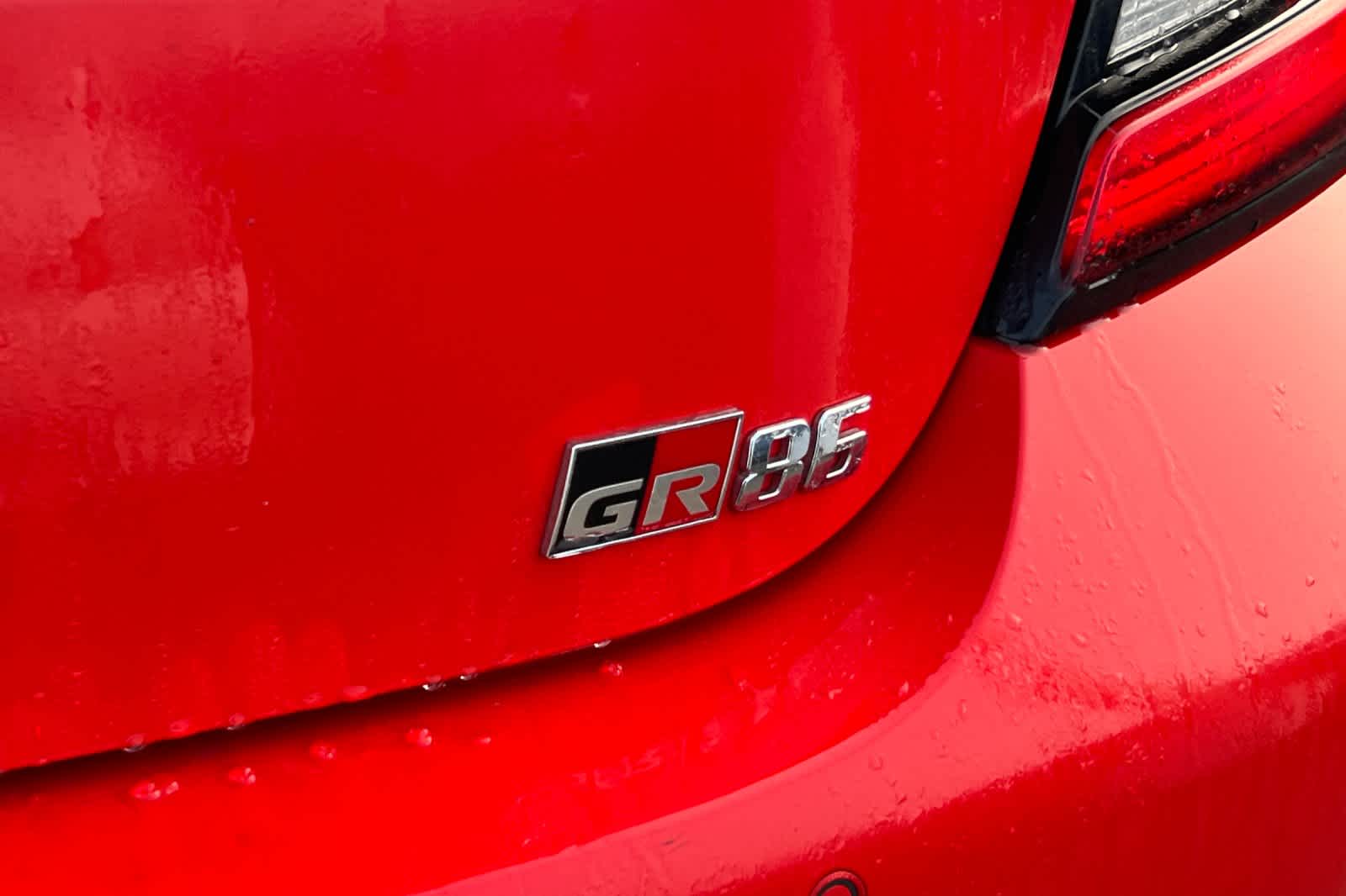 Thumbnail: 2023 Toyota GR86 - 7