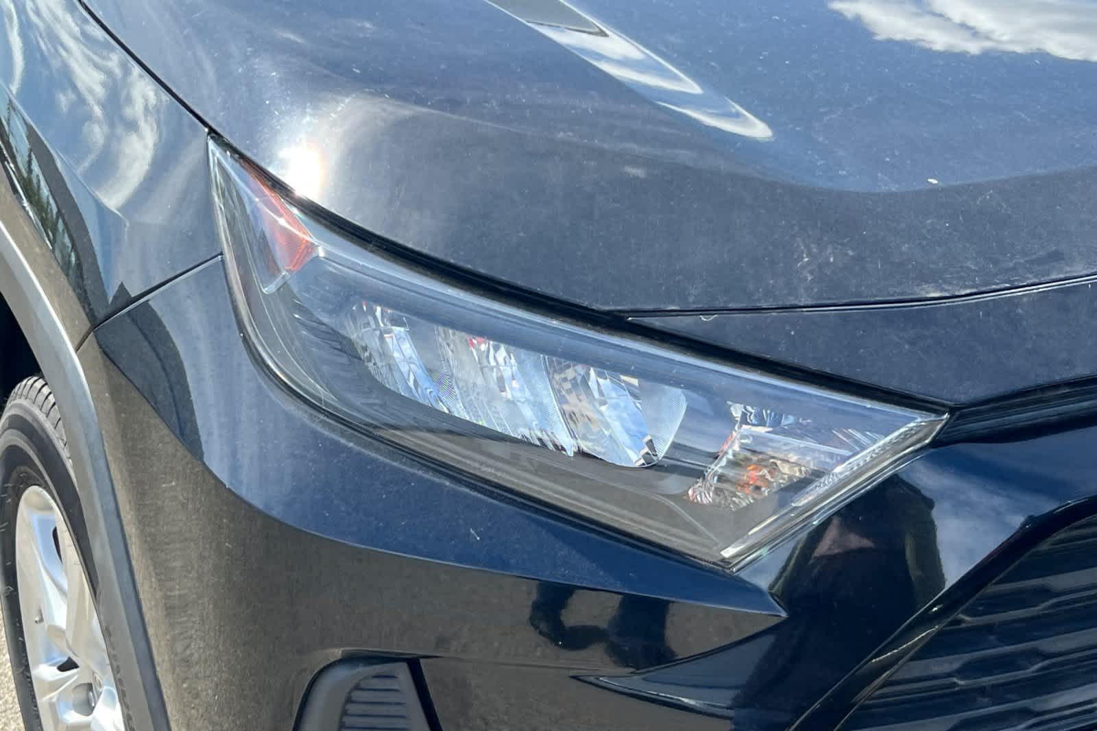 Thumbnail: 2021 Toyota RAV4 - 14