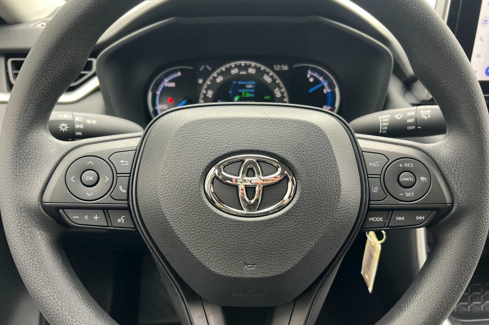 Thumbnail: 2025 Toyota RAV4 - 21