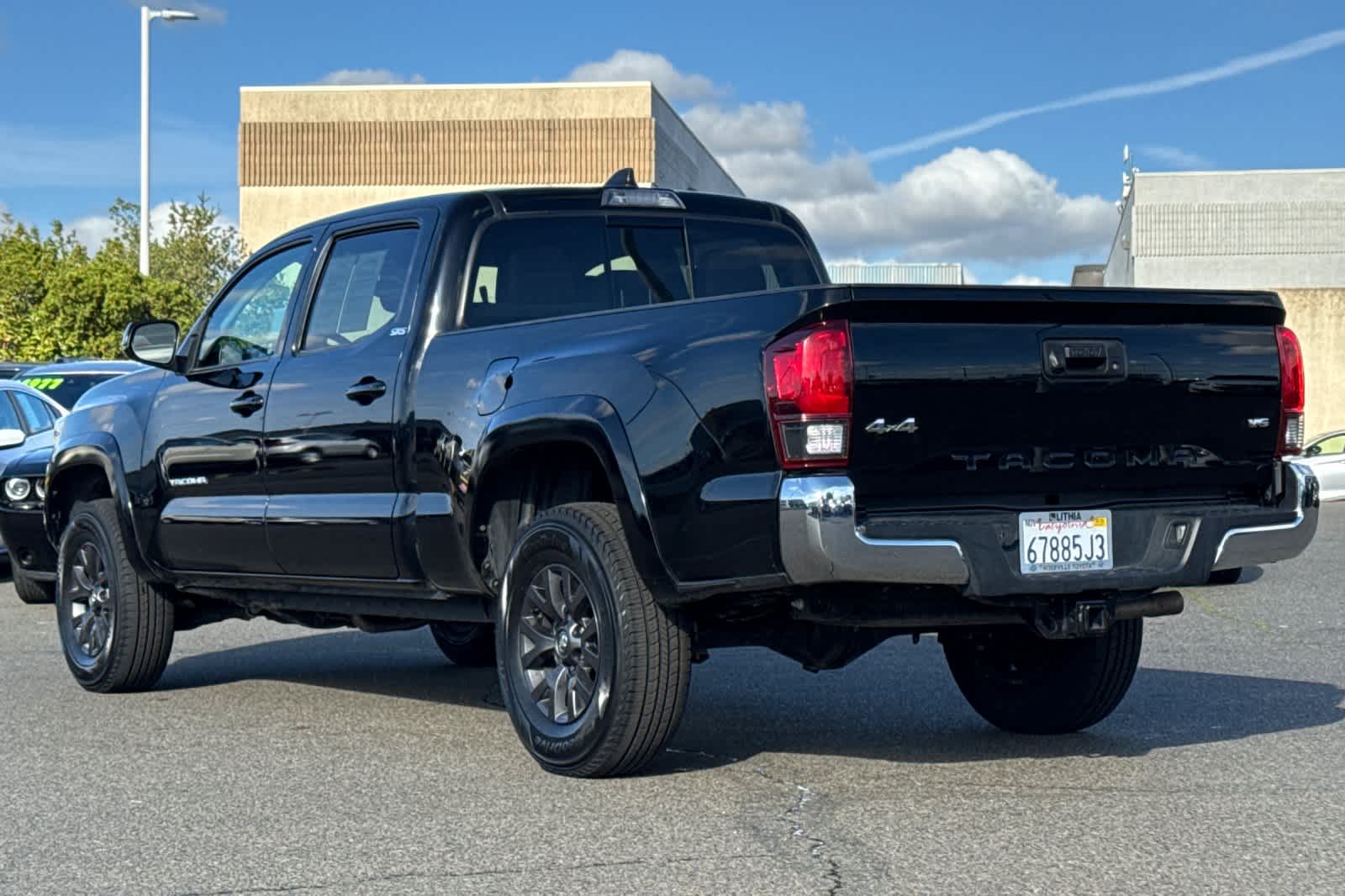 Thumbnail: 2022 Toyota Tacoma - 7