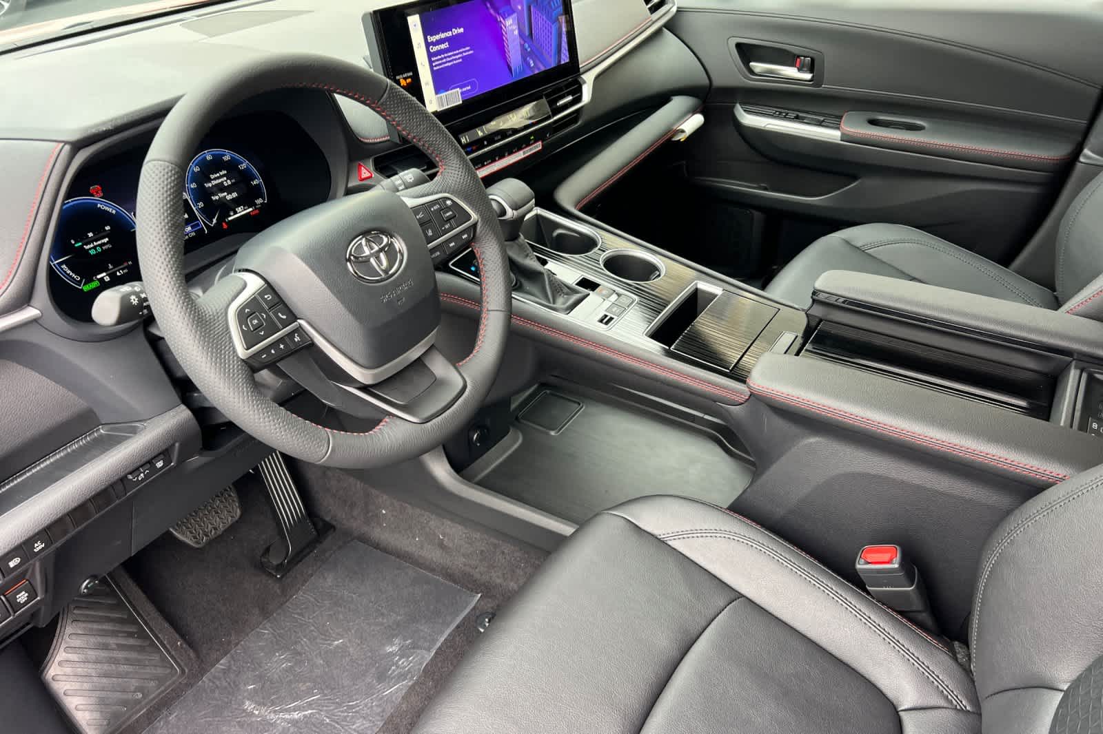 Thumbnail: 2026 Toyota Sienna - 11