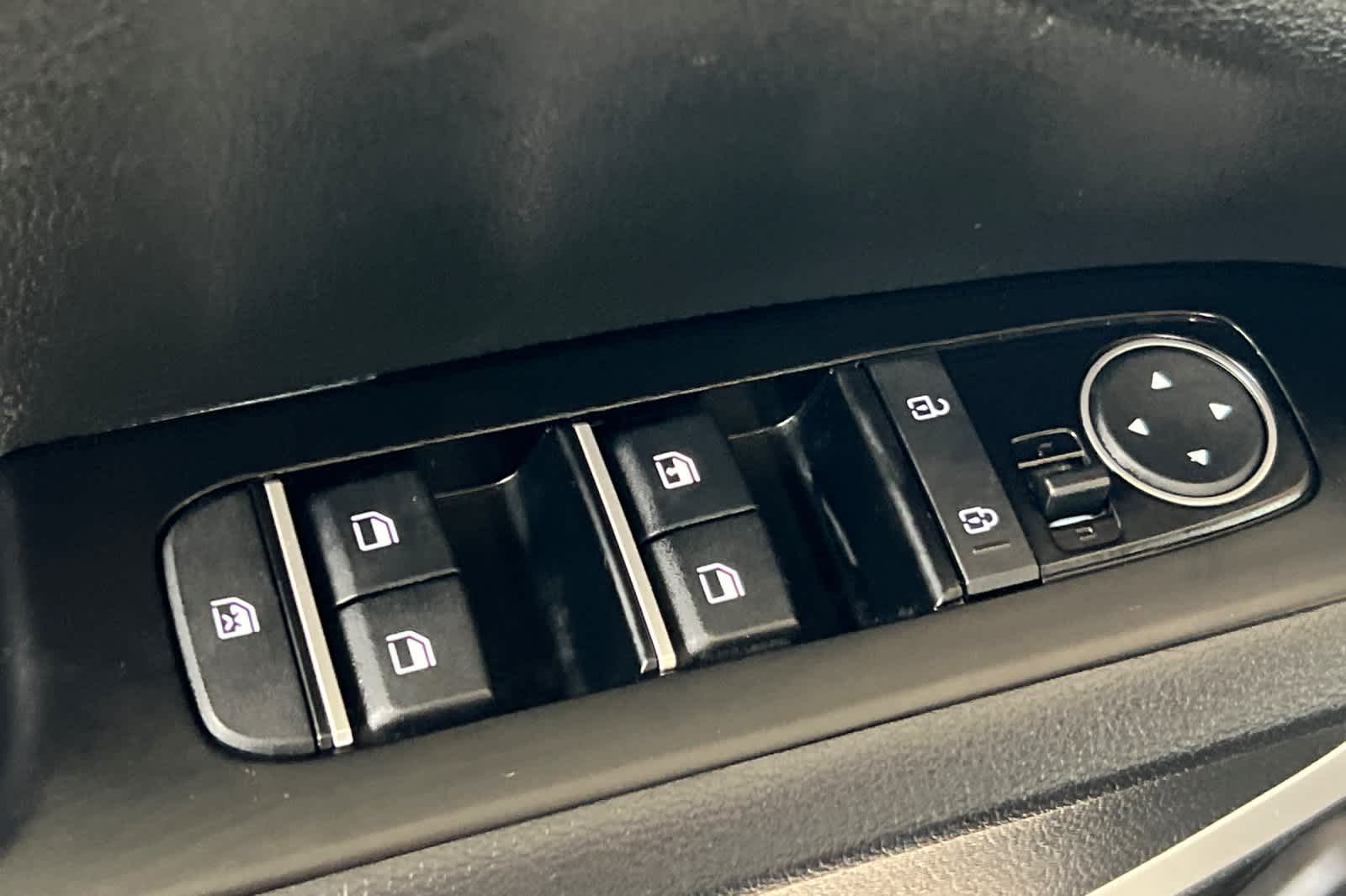 Thumbnail: 2025 Kia Soul - 13