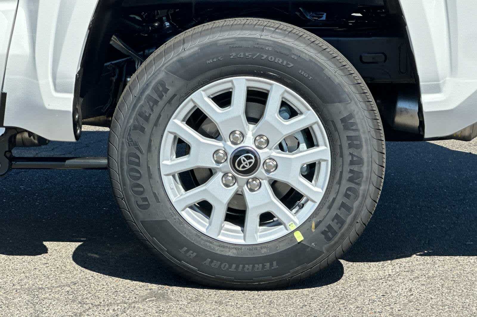 Thumbnail: 2025 Toyota Tacoma - 31