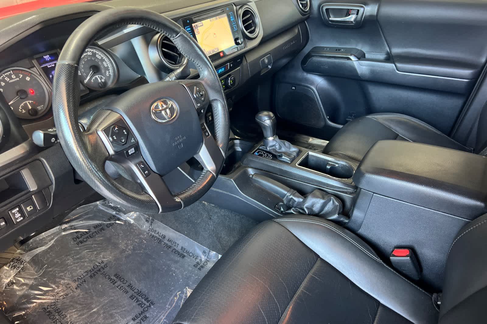 Thumbnail: 2019 Toyota Tacoma - 11