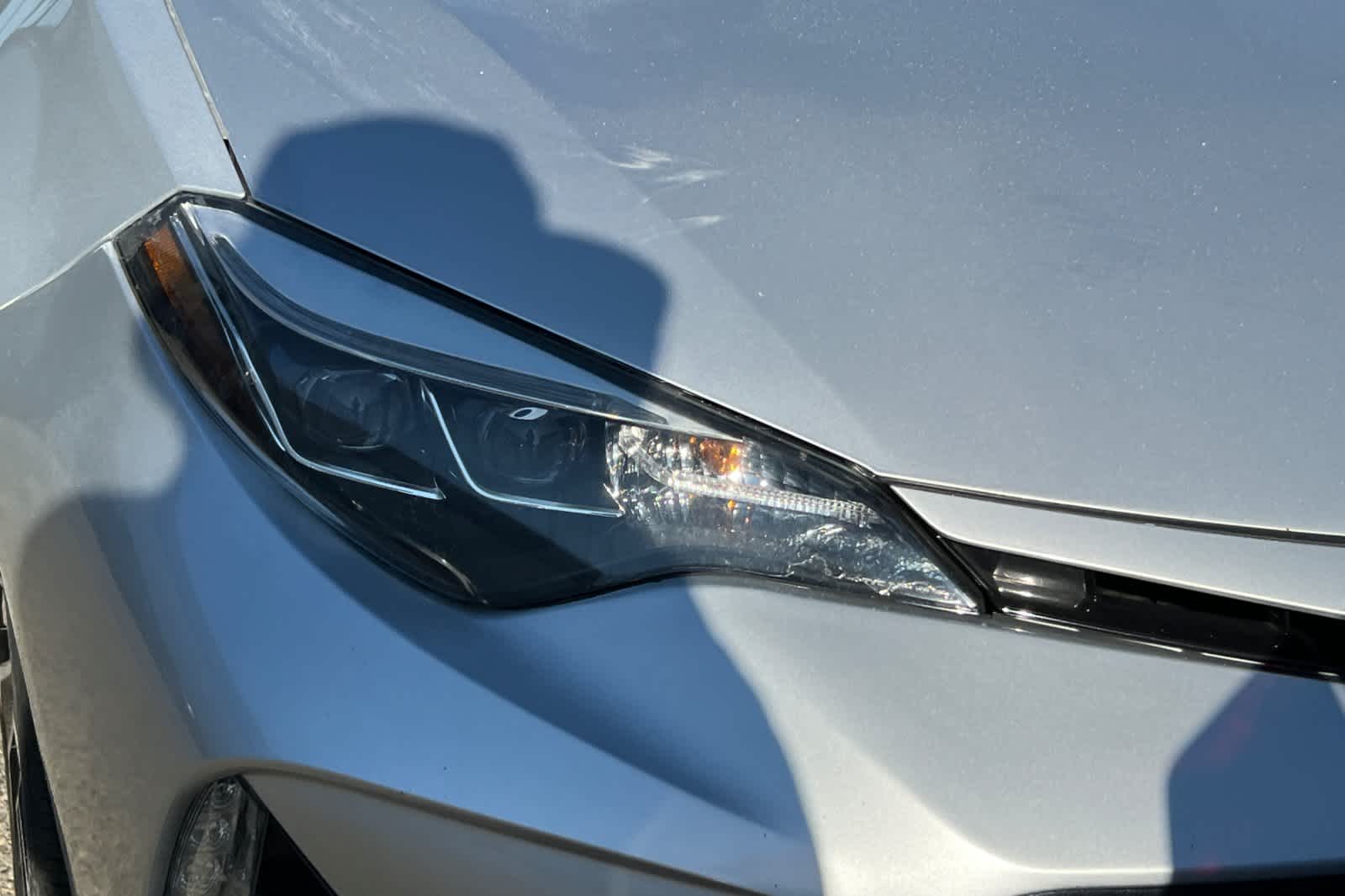 Thumbnail: 2018 Toyota Corolla - 8