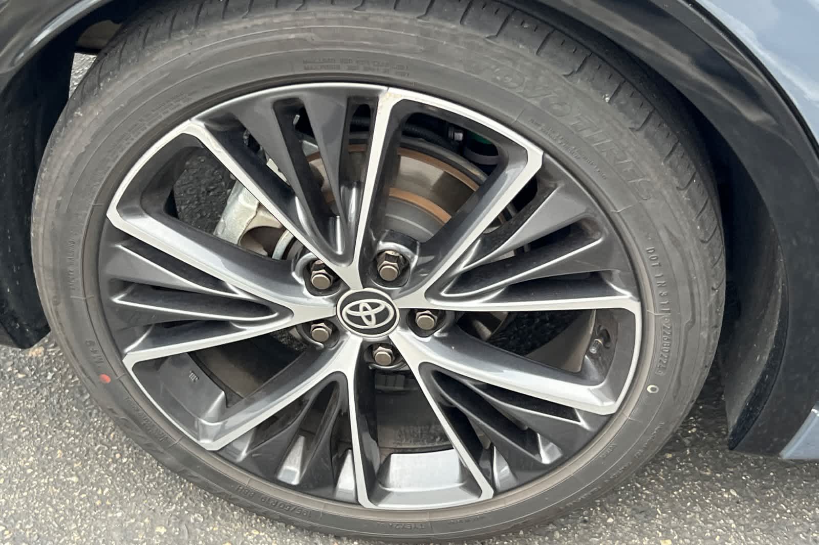 Thumbnail: 2024 Toyota Prius - 13