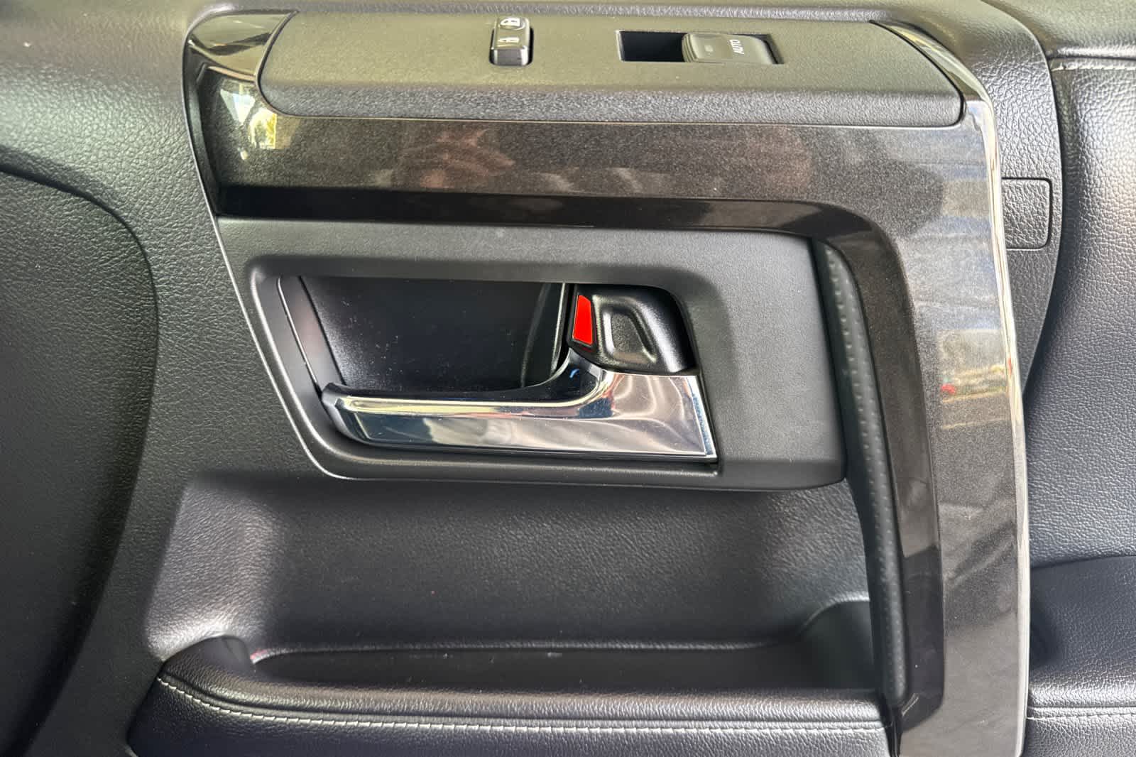 Thumbnail: 2019 Toyota 4Runner - 20