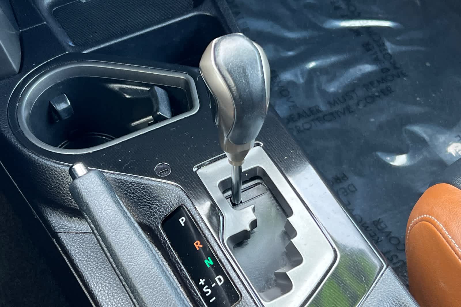 Thumbnail: 2016 Toyota RAV4 - 22