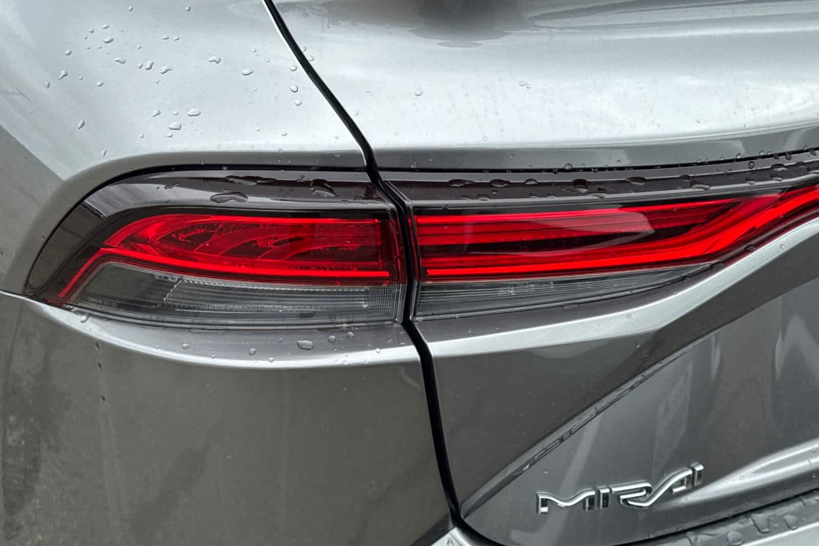 Thumbnail: 2021 Toyota Mirai - 15