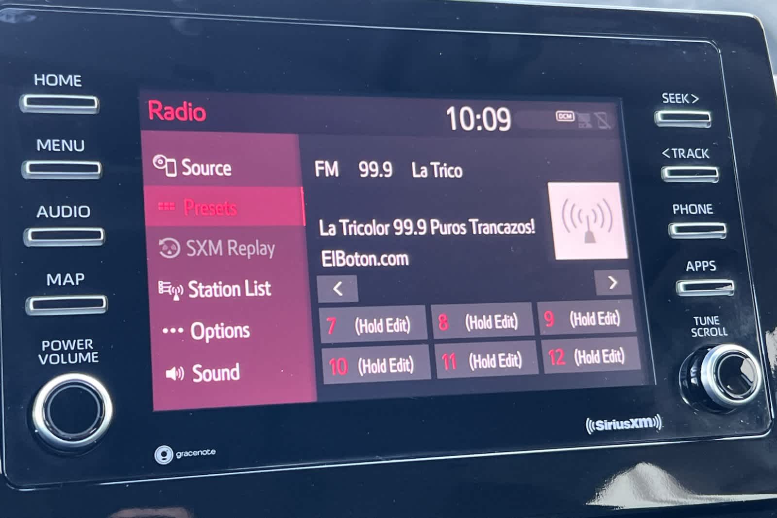 Thumbnail: 2023 Toyota Camry - 18