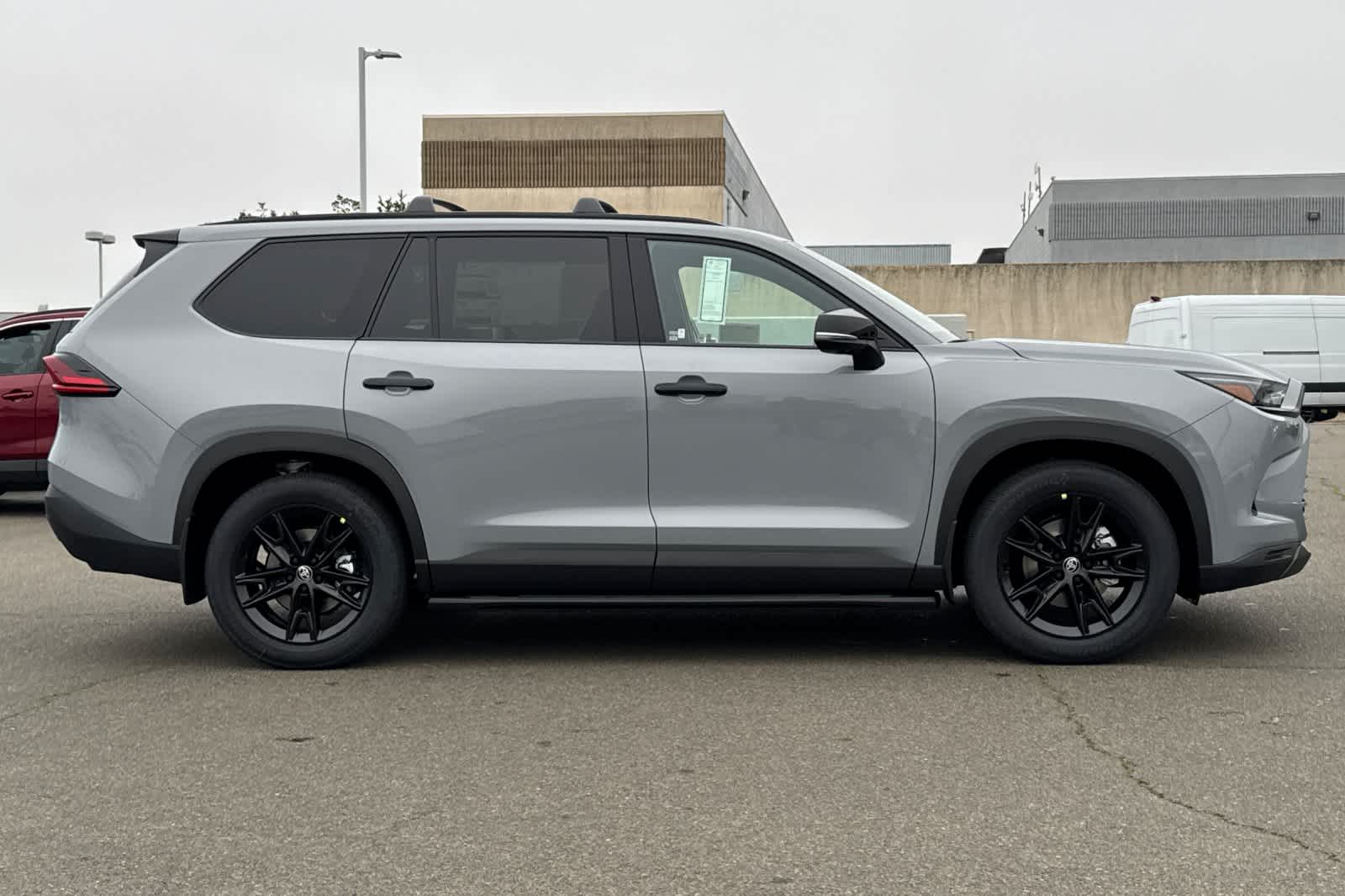 Thumbnail: 2026 Toyota Grand Highlander - 8