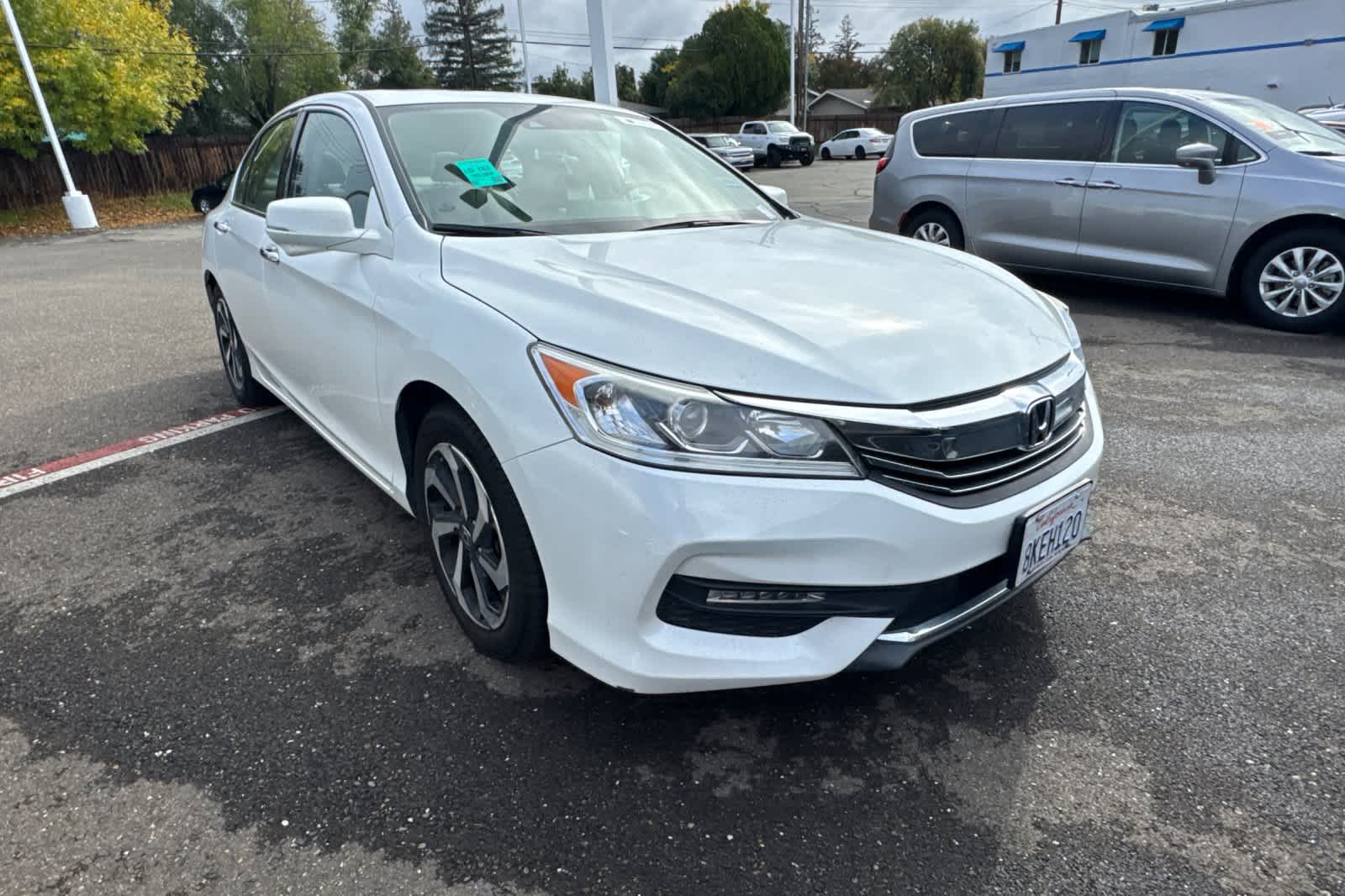 Thumbnail: 2017 Honda Accord - 3