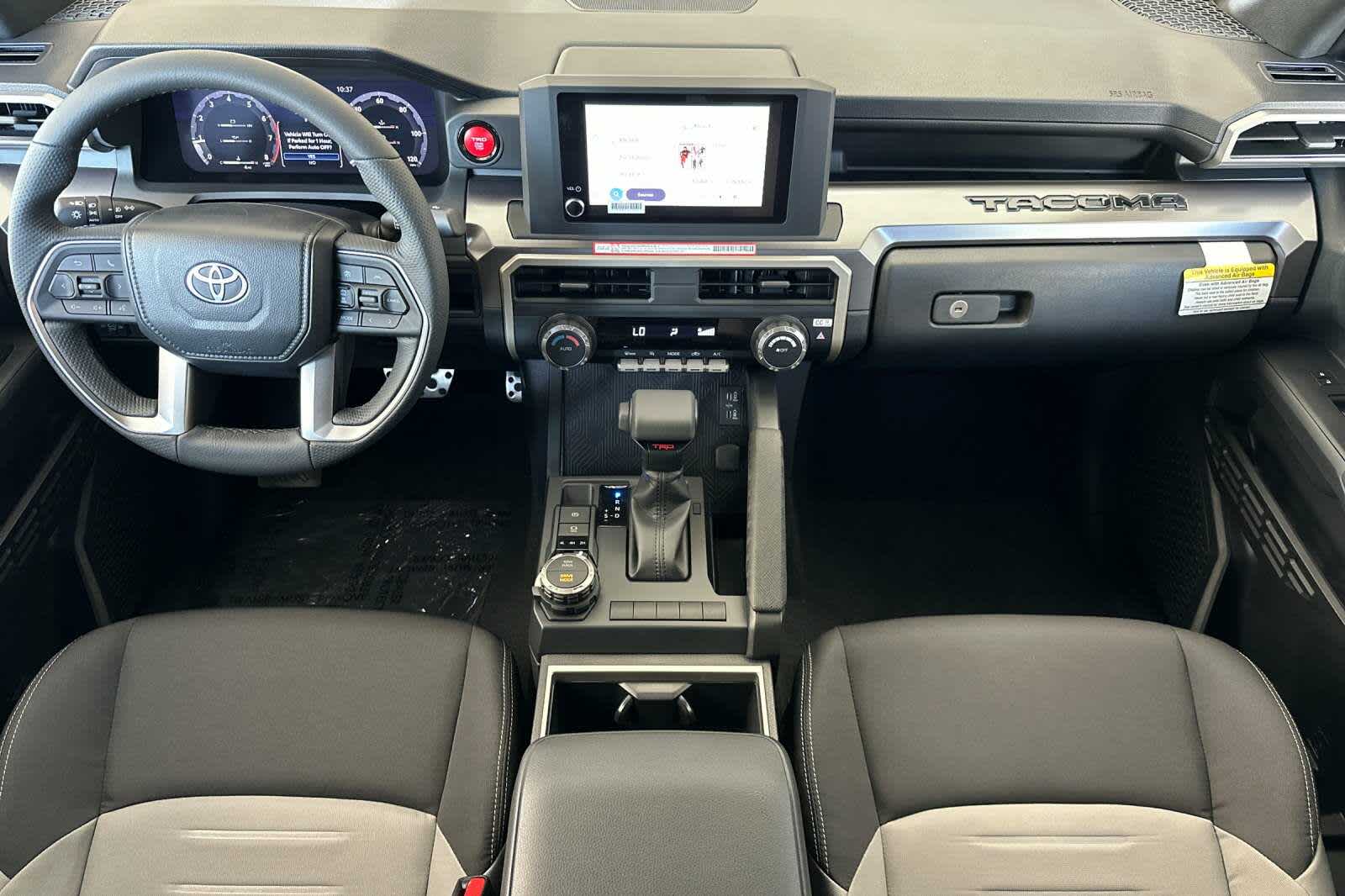 2025 Toyota Tacoma TRD Sport 3
