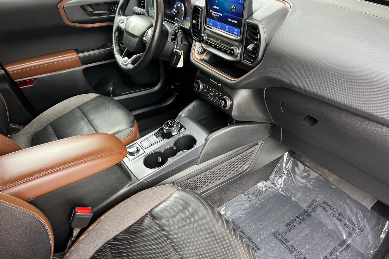 Thumbnail: 2021 Ford Bronco Sport - 16