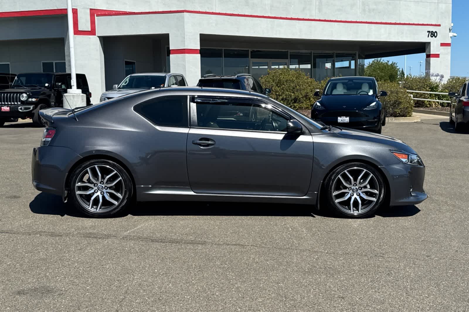 Thumbnail: 2016 Scion tC - 6
